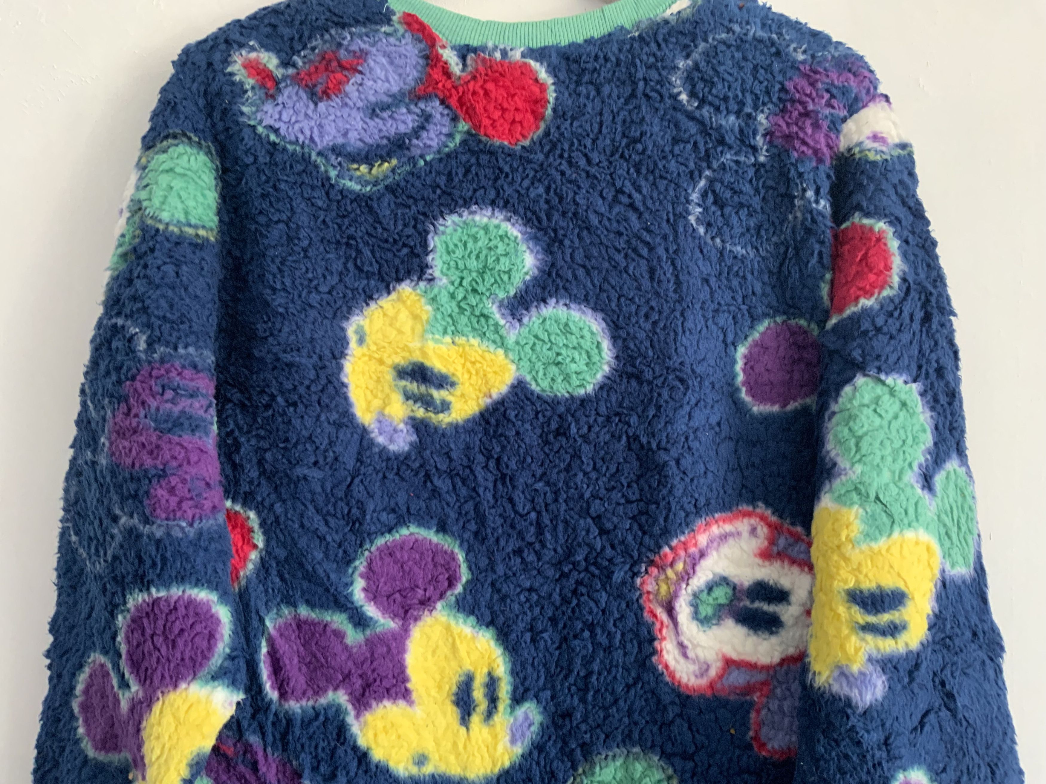 Japanese Brand Disney Mickey Mouse Fur Fleece Sweatshirt Size US S / EU 44-46 / 1 - 7 Thumbnail