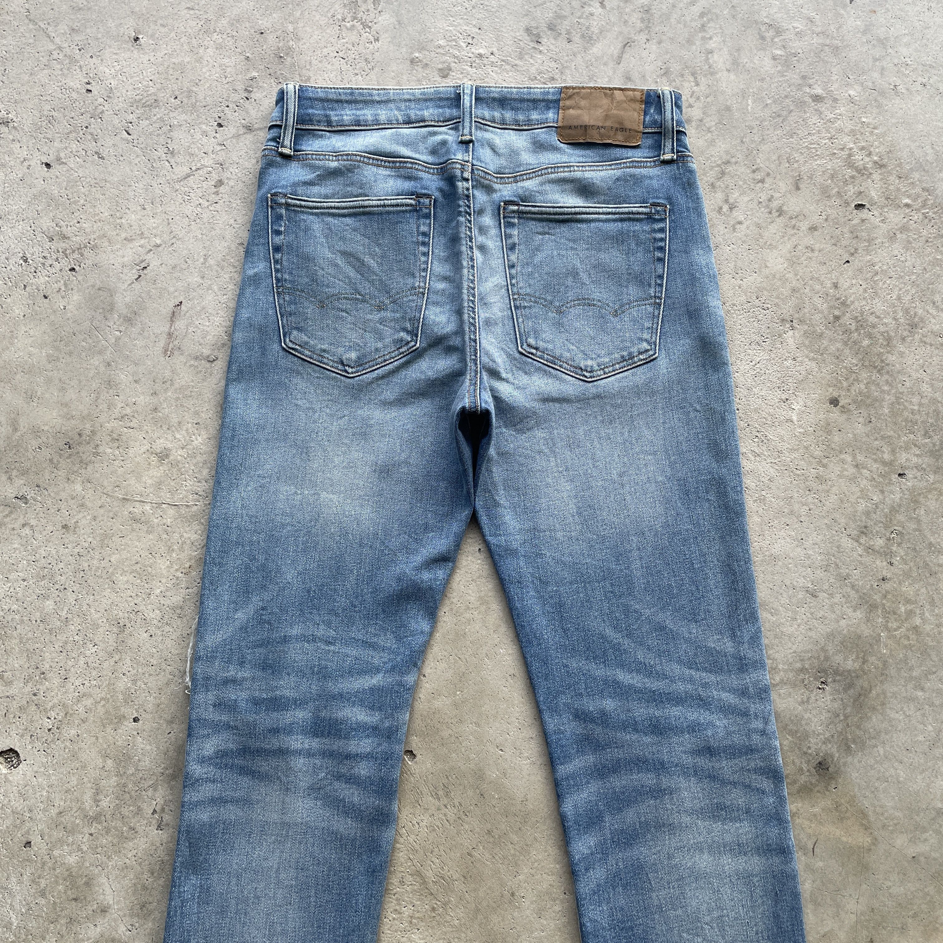 American Eagle Outfitters VINTAGE AMERICAN EAGLE DENIM DISTRESSED RIPPED PANTS JEANS Size US 31 - 9 Thumbnail