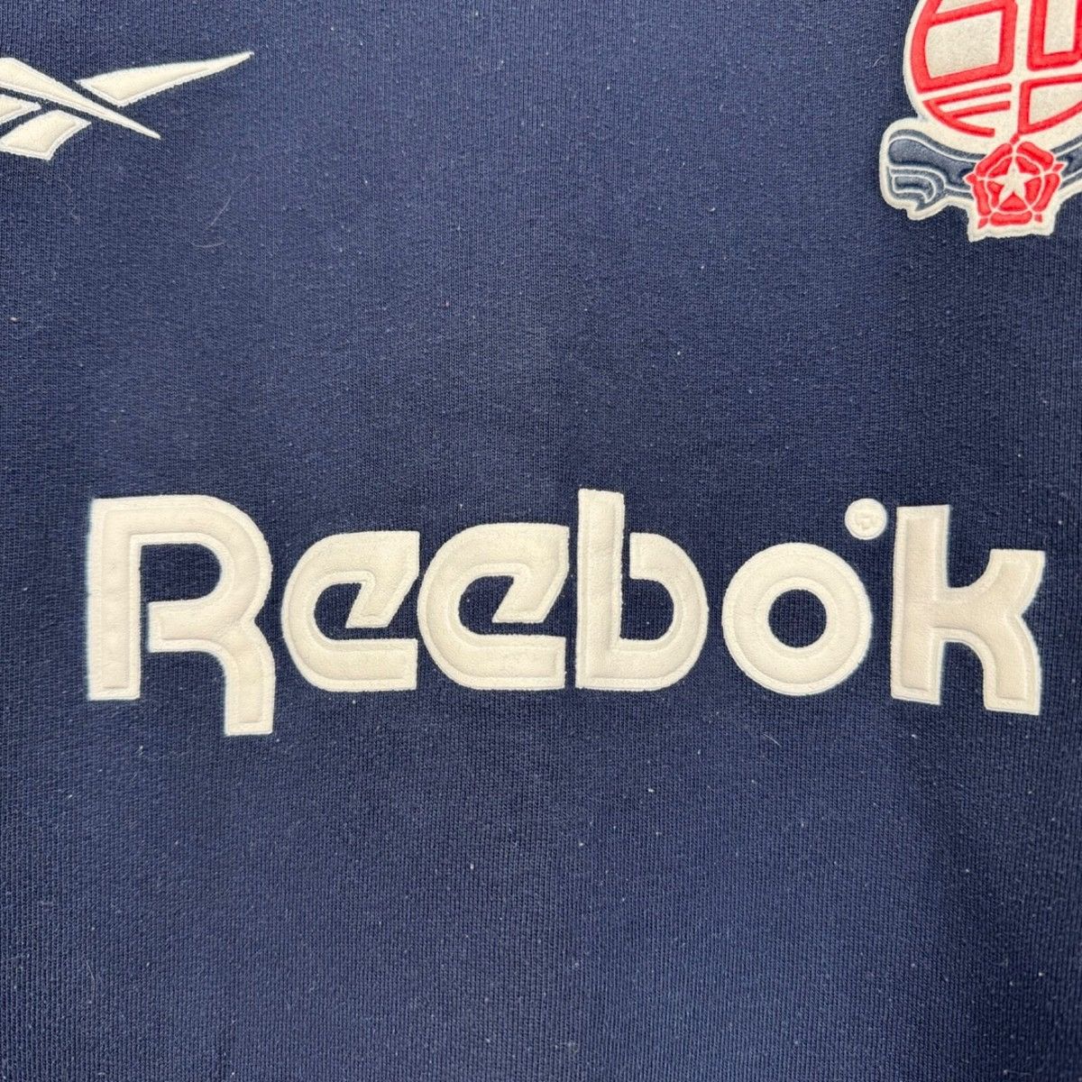 Reebok BOLTON WANDERERS 1998 TRAINING FOOTBALL SOCCER SWEATSHIRT Size US L / EU 52-54 / 3 - 9 Thumbnail