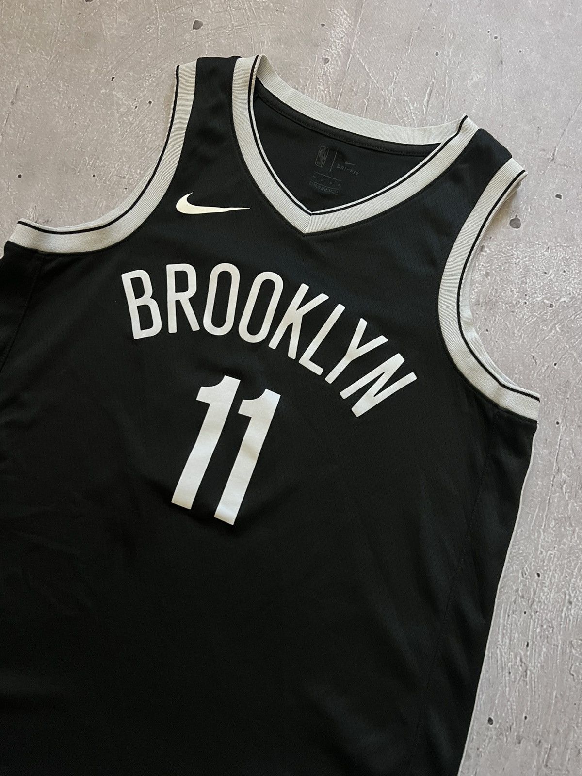 Nike Nike Brooklyn NBA Jersey Irving #11 Size L Size US L / EU 52-54 / 3 - 3 Thumbnail