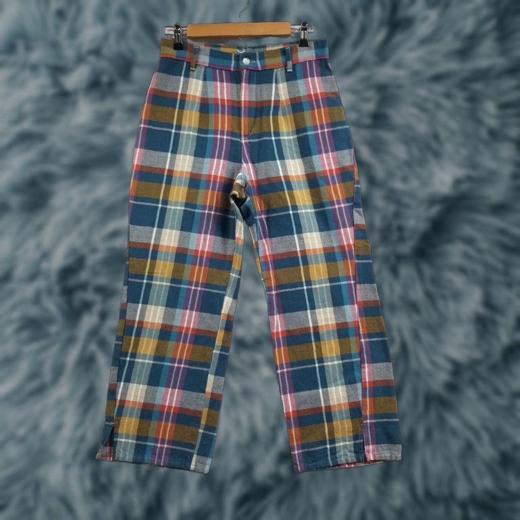 Vintage VINTAGE Urban Renewal Plaid Pleated Stretchy Straight Leg Pants Womens Size Medium Size 32" / US 10 / IT 46 - 1 Thumbnail