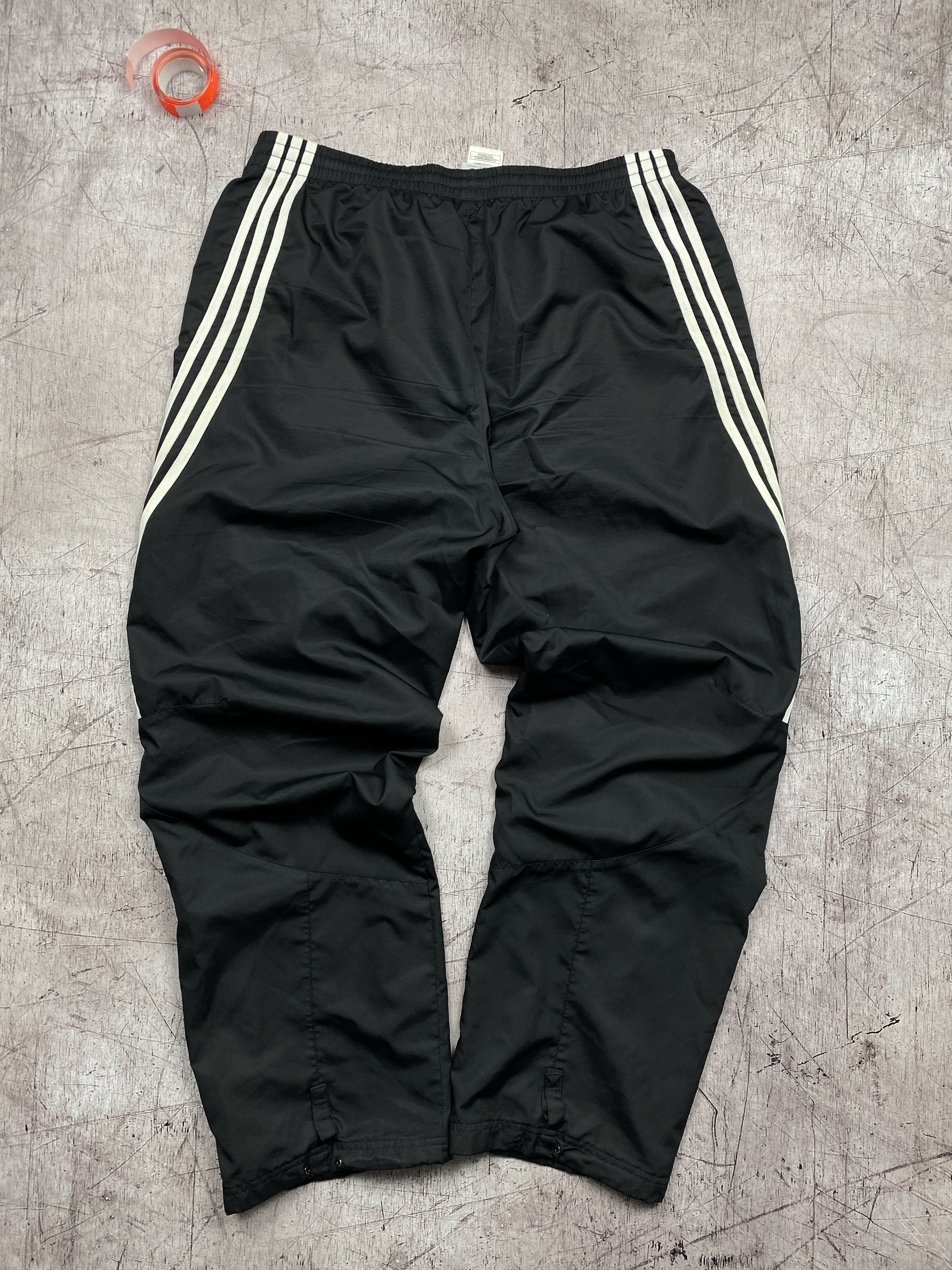 Adidas × Vintage Adidas Vintage nylon baggy parachute pants Size US 36 / EU 52 - 6 Thumbnail