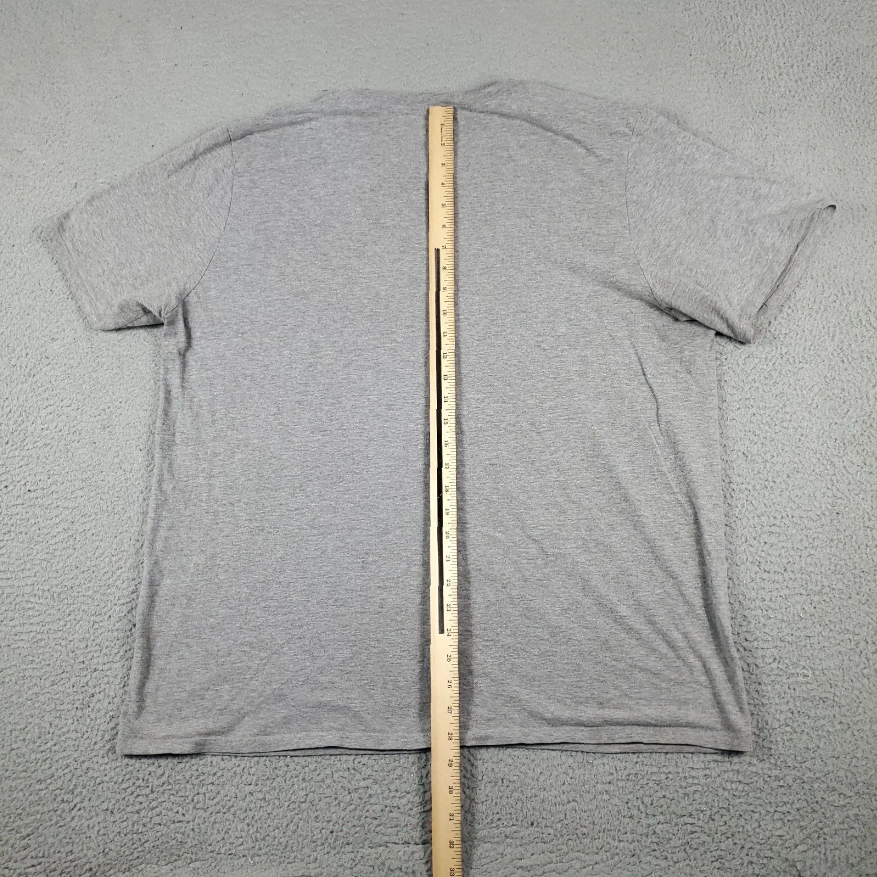 Nike VINTAGE Nike Center Swoosh Gray Short Sleeve T-Shirt Adult 2XL Gray Logo Cotton Blend Crew Neck 90s Sports Theme Mens Size US XXL / EU 58 / 5 - 6 Thumbnail