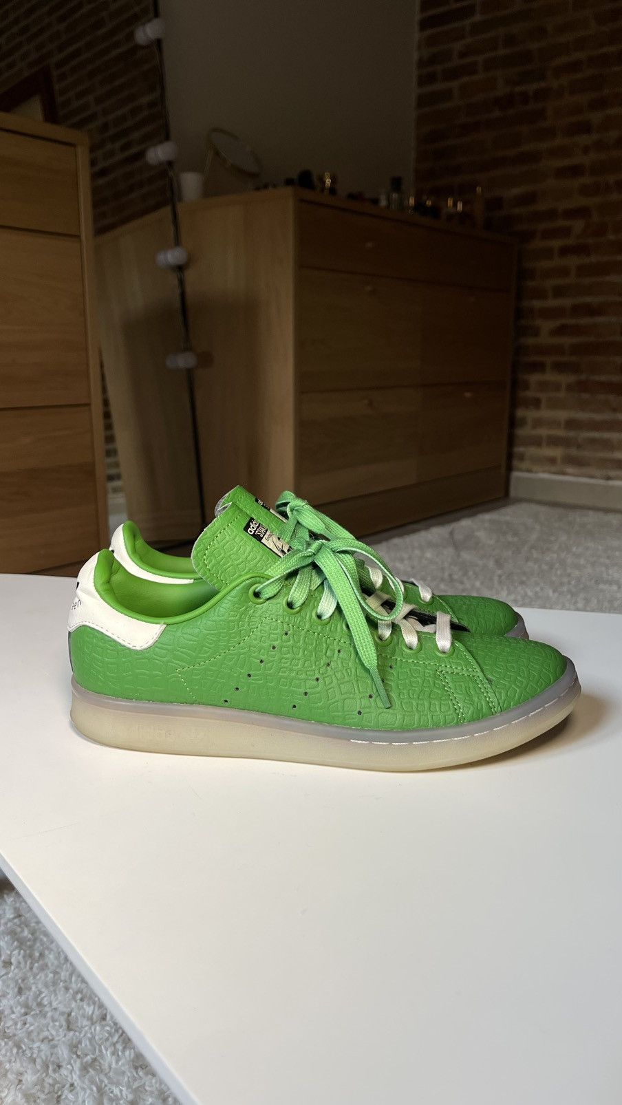Adidas × Disney Adidas x Disney Stan Smith Kermit Green Size 39 Size US 9.5 / IT 39.5 - 7 Thumbnail