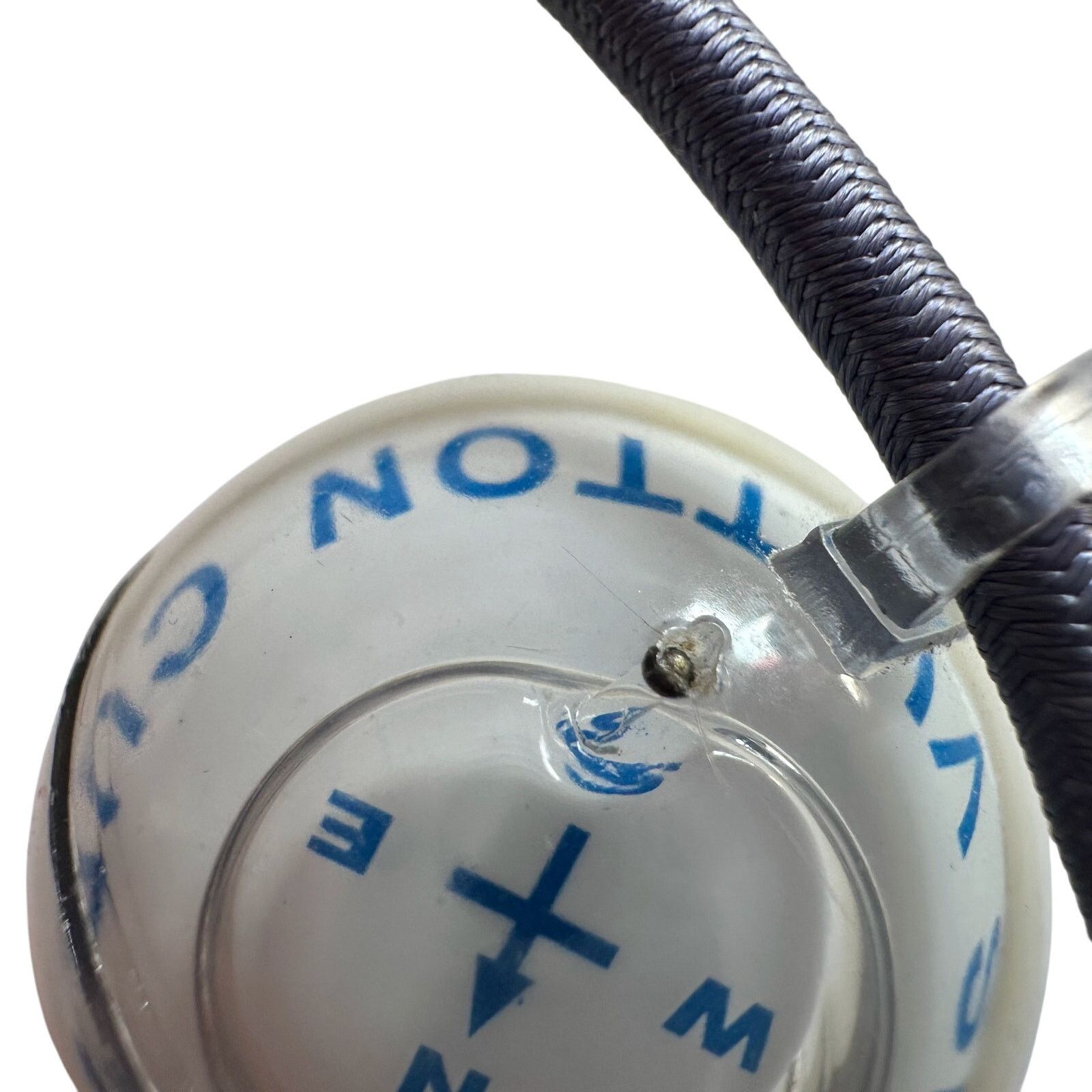 Louis Vuitton Louis Vuitton Cup 2000 Compass Necklace -Blue Size ONE SIZE - 6 Thumbnail
