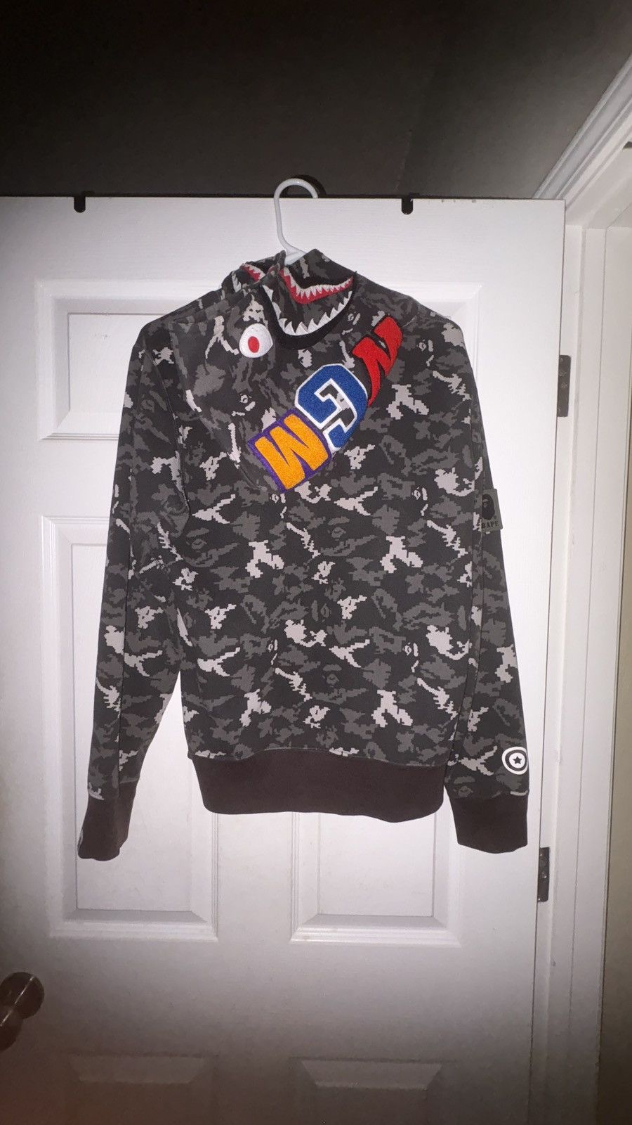 Bape BAPE Digital Camo Shark Wide Pullover Hoodie Size US M / EU 48-50 / 2 - 3 Thumbnail