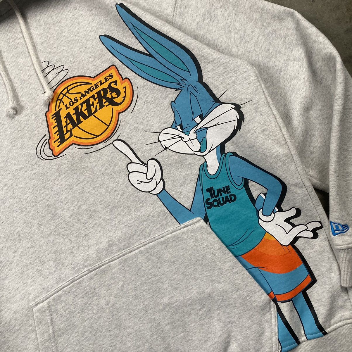Cartoon Network × NBA × New Era Rare New Era NBA Lakers Space Jam Tune Squad Pullover Size US XL / EU 56 / 4 - 4 Thumbnail