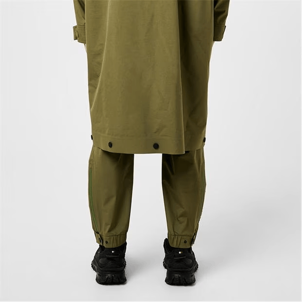 Moncler Waterproof Tapered Trousers Size US 28 / EU 44 - 3 Thumbnail