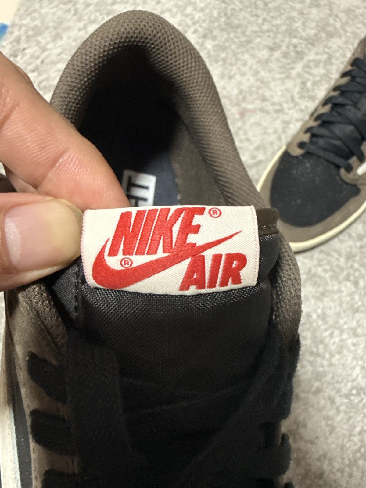 Nike × Travis Scott Jordan 1 Low OG SP Travis Scott Mocha (2019) CQ4277-001 Size US 14 / EU 47 - 7 Thumbnail