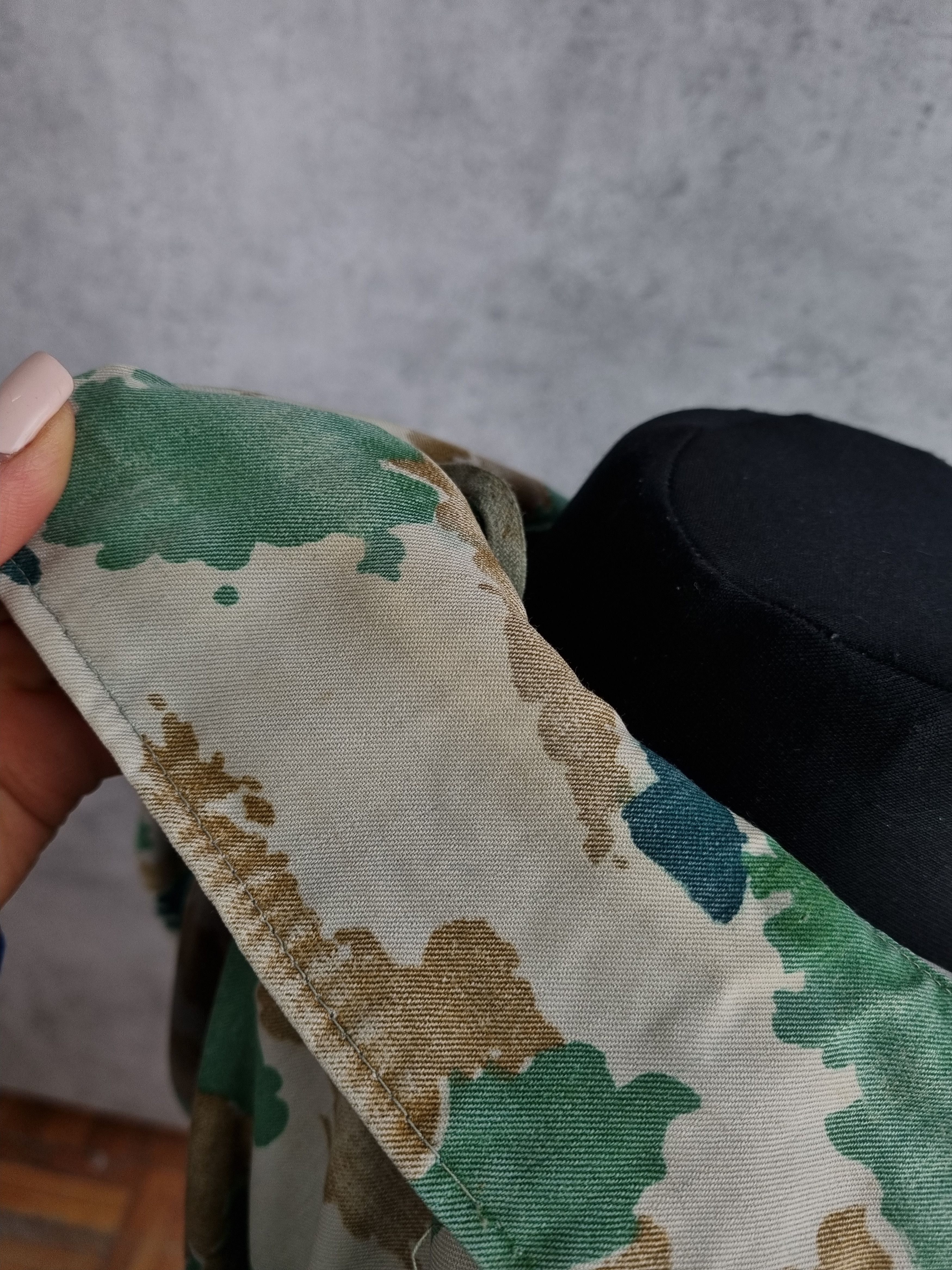 Vintage 50s East German NVA Blumentarn Camouflage Jacket Over Shirt Size US M / EU 48-50 / 2 - 18 Thumbnail