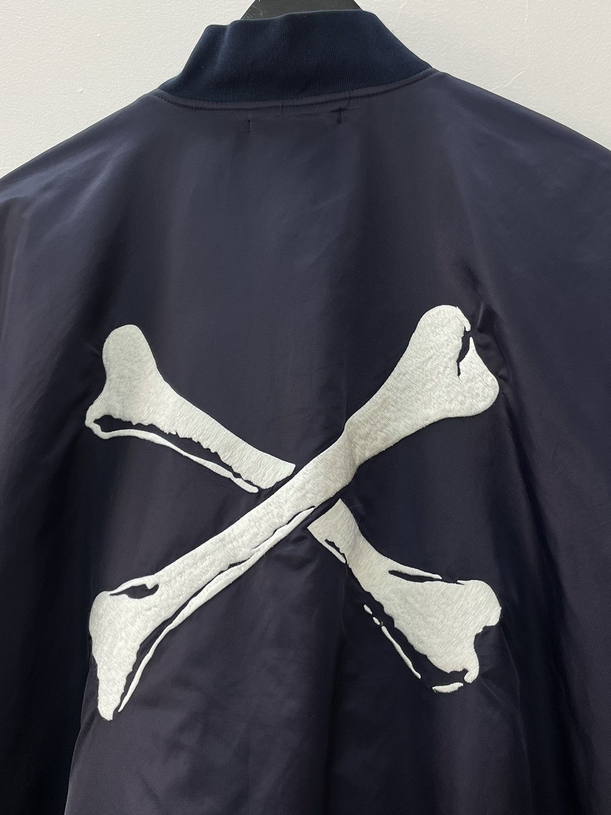Wtaps SS21 WTAPS NAVY BOMBER SIZE 4 Size US L / EU 52-54 / 3 - 2 Thumbnail
