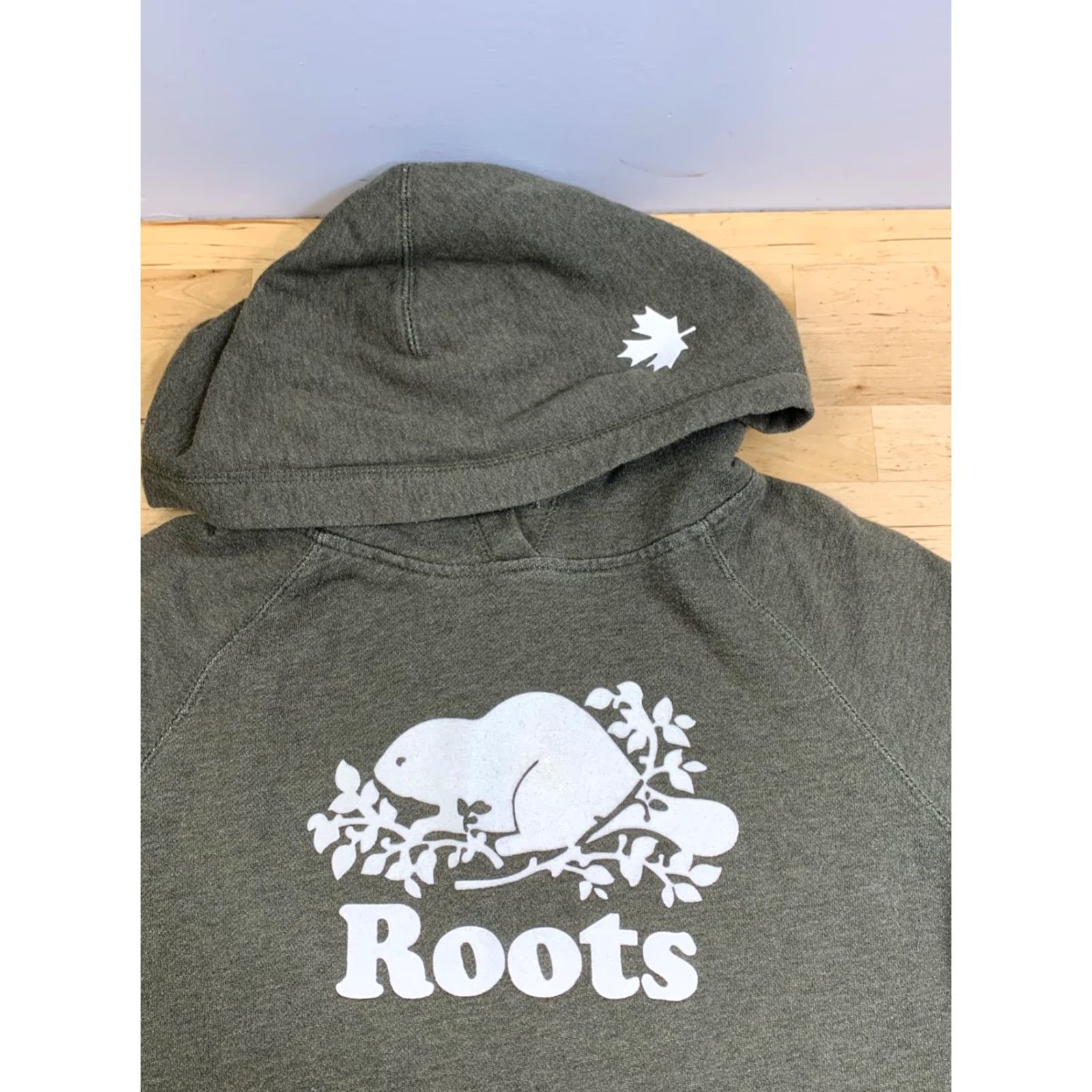 Roots Roots Canada Hoodie Womens XS Green Logo Pullover Casual Open to review? Size XS / US 0-2 / IT 36-38 - 3 Thumbnail