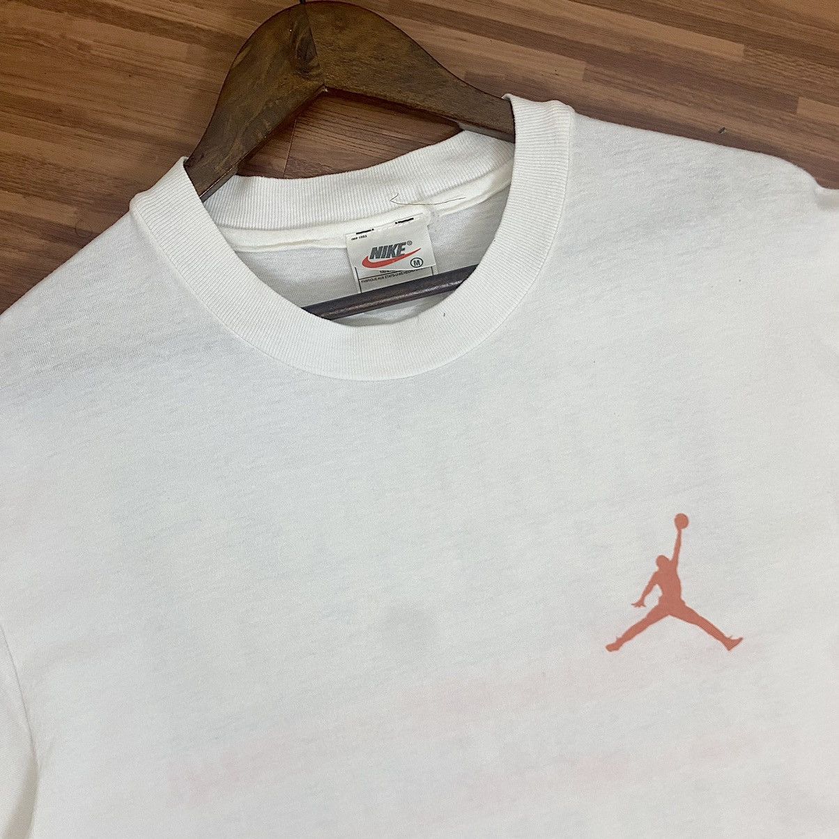Nike × Vintage Vintage 90s Nike Air Jordan tee Size US M / EU 48-50 / 2 - 4 Thumbnail