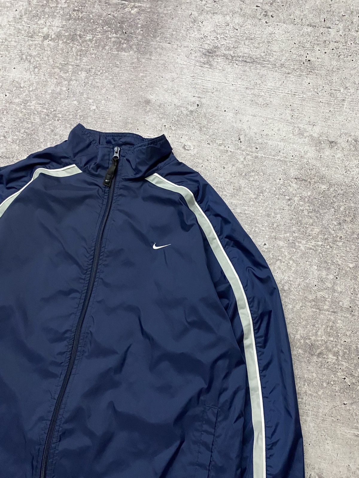 Nike × Vintage 90’s Vintage Nylon Stripe Jacket Size US L / EU 52-54 / 3 - 4 Thumbnail