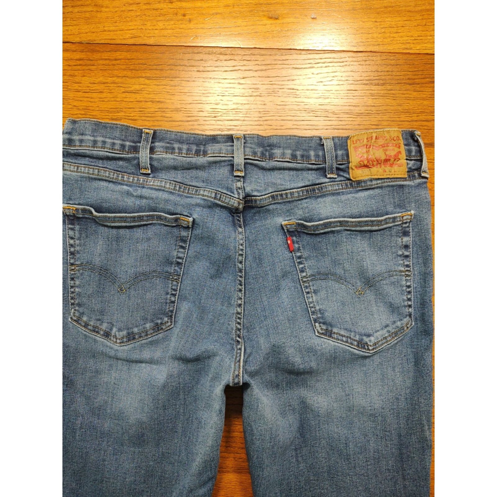 Levi's Levi's 511 Jeans Slim Straight Blue Medium Wash 38x30 Mens Regular 38in Zip 5-Pocket Denim Stretch Wrinkle-Resistant Size US 38 / EU 54 - 3 Thumbnail