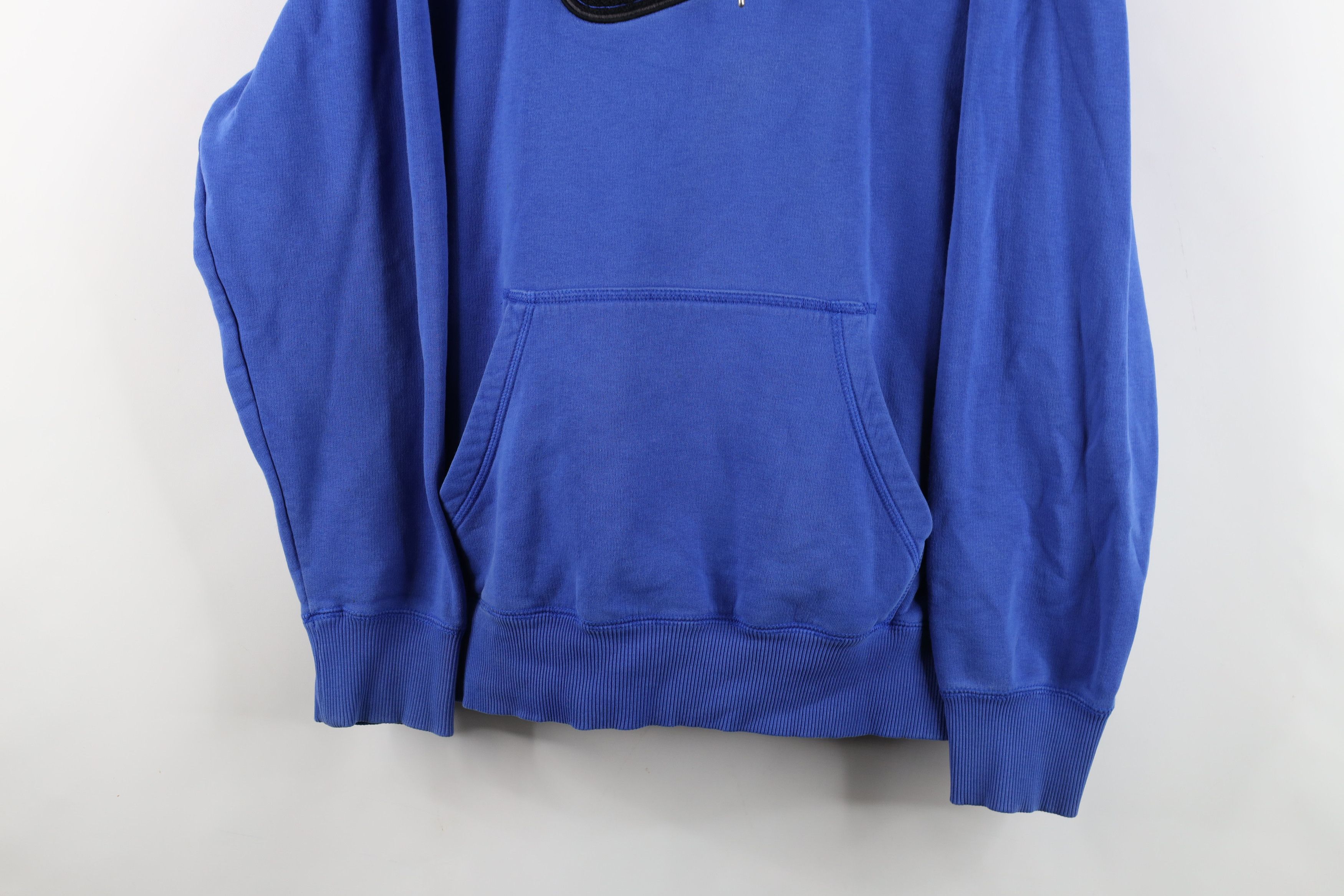 Nike × Vintage Vintage Nike Scott Center Swoosh Felt Patch Hoodie Blue Size US XL / EU 56 / 4 - 3 Thumbnail