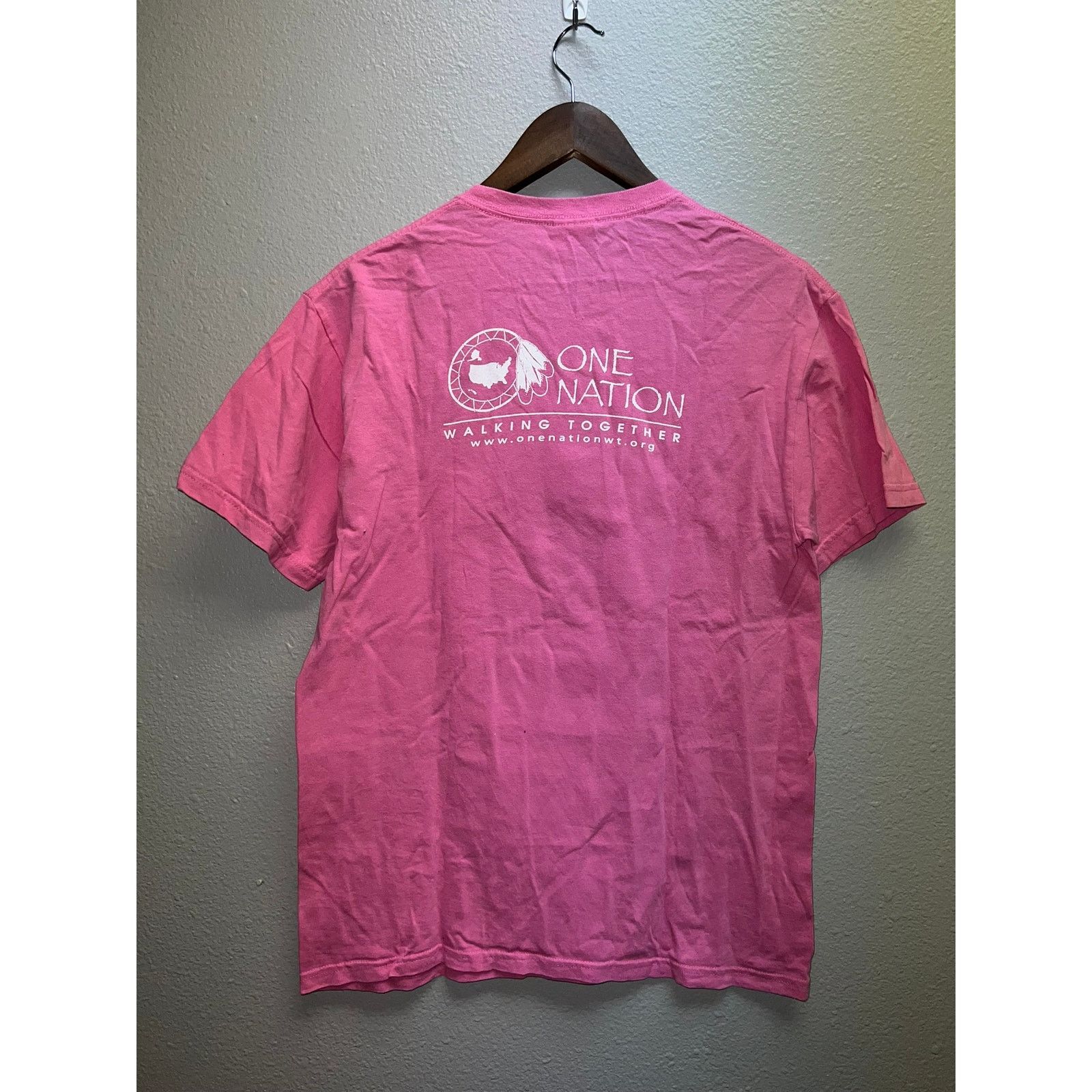 Gildan One Nation Shirt Pink Walking Together Soldier Native M Size US M / EU 48-50 / 2 - 8 Thumbnail