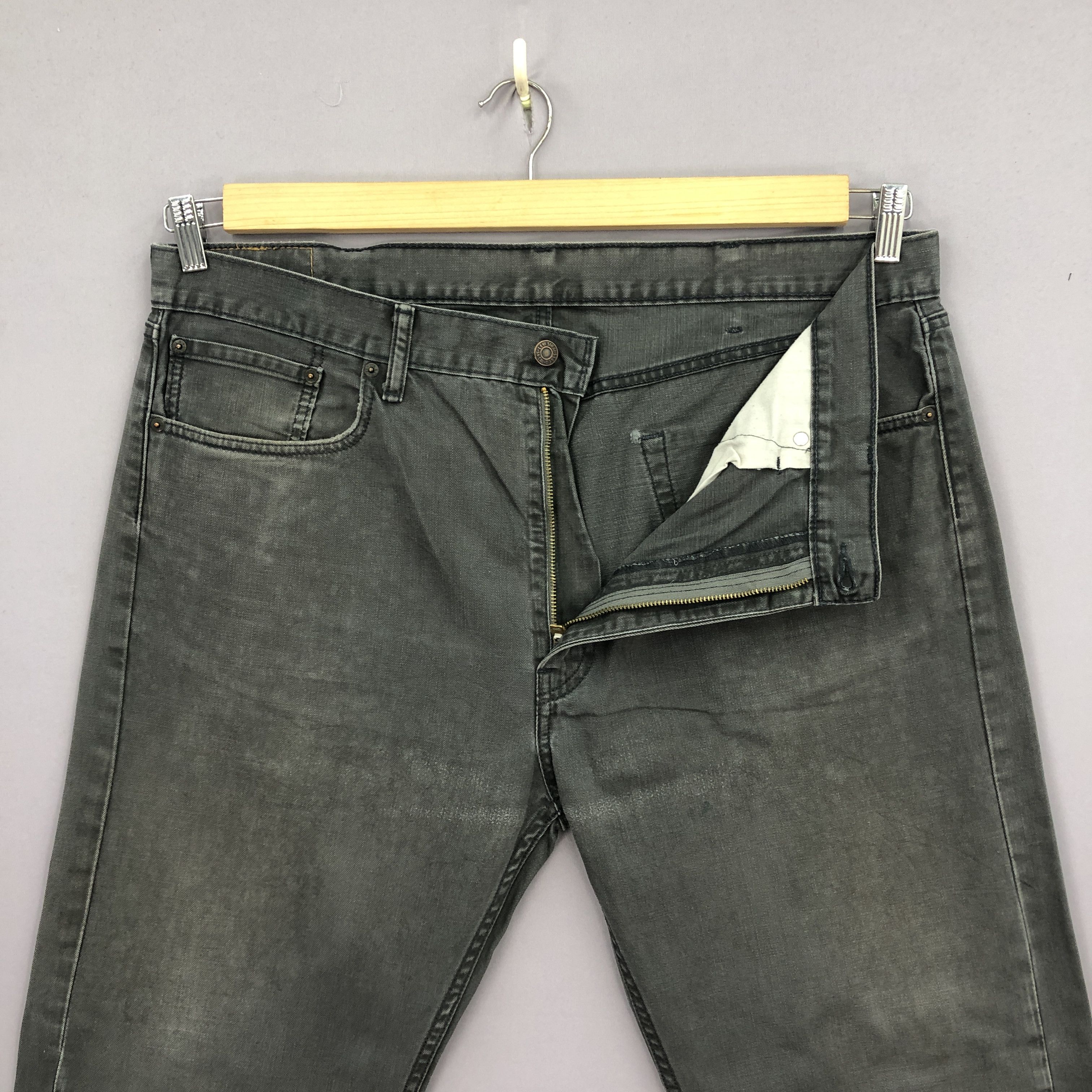 Levi's Vintage Levis 505 Super Black Jeans Ash Gray Denim BS47145 Size US 40 / EU 56 - 6 Thumbnail
