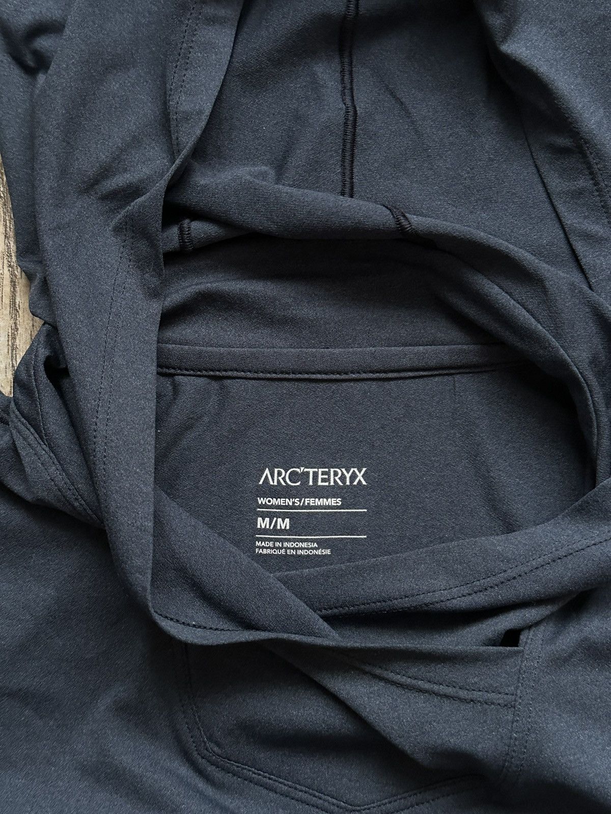Arc'teryx Women's Arcteryx Blue Light Hoodie Size M / US 6-8 / IT 42-44 - 7 Thumbnail