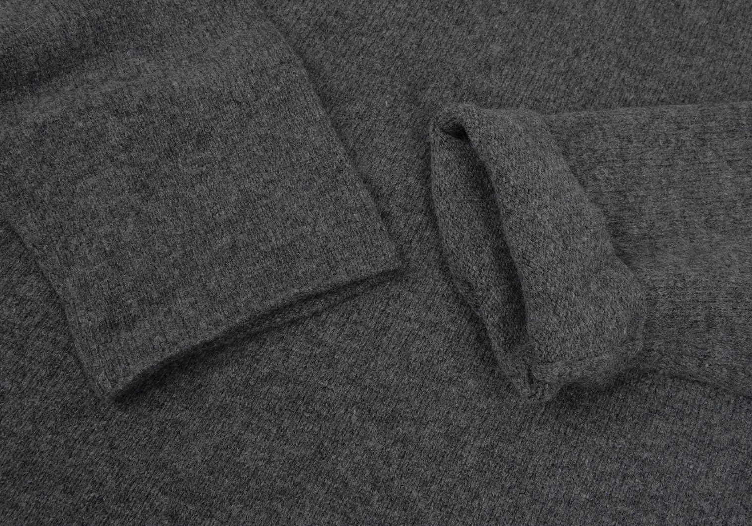 Yohji Yamamoto Yohji Yamamoto Wool Blend Design Neck Sweater Size US L / EU 52-54 / 3 - 6 Thumbnail