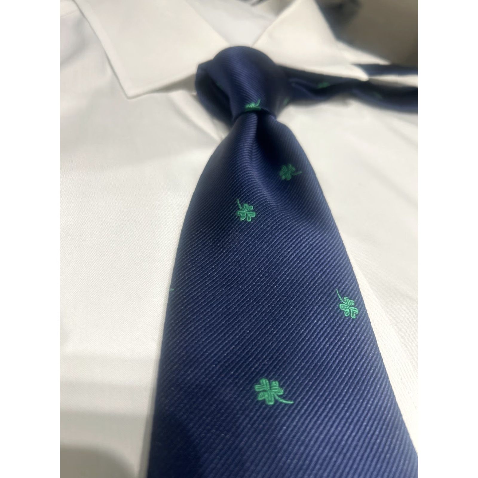 Vintage Rivetz Regalia Tie Men Blue Beautiful Hand Made Clover Tie Size ONE SIZE - 2 Thumbnail