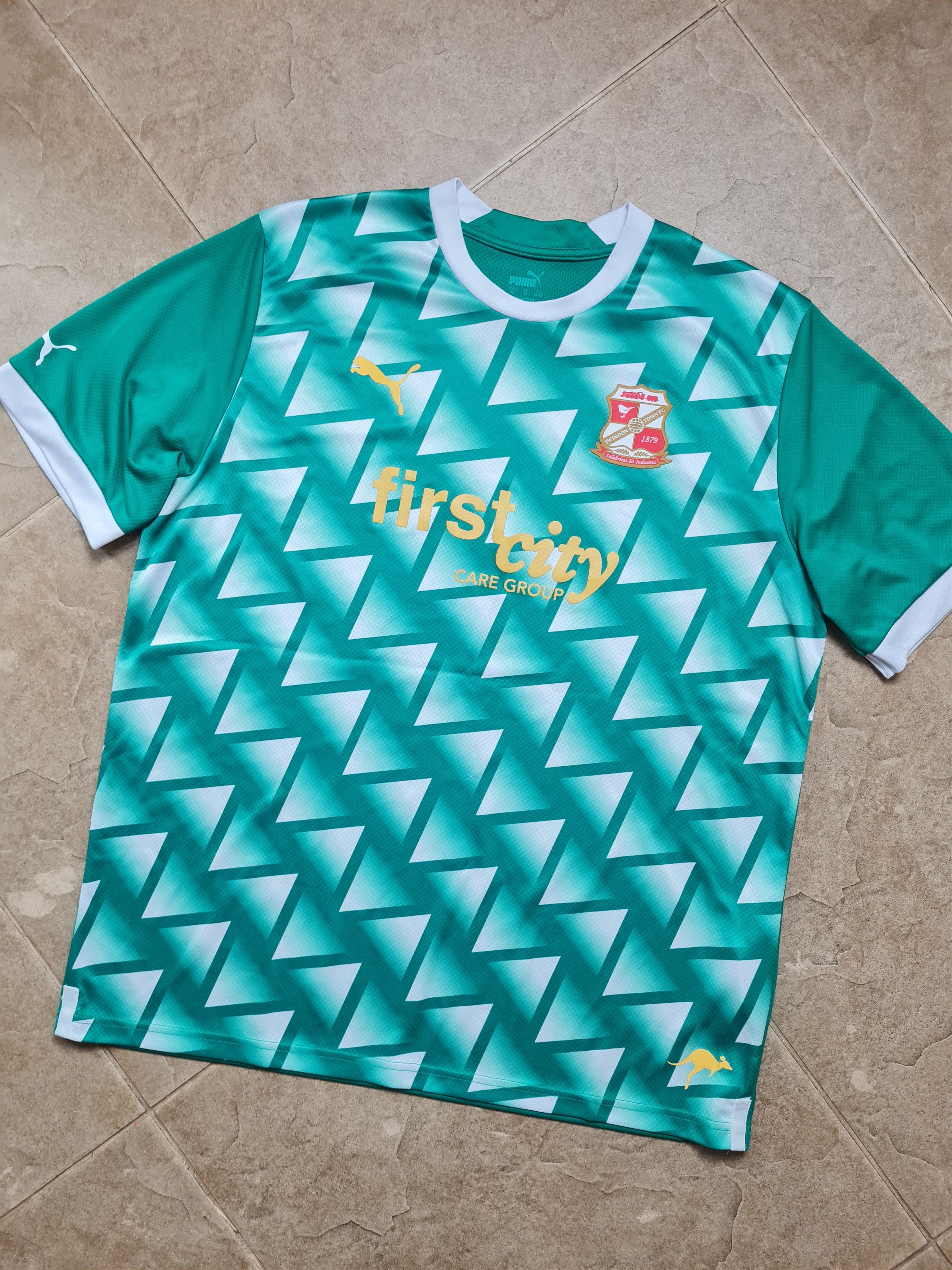 Puma Swindon Town 2022-23 Third Football Shirt Puma Retro Green Size US XL / EU 56 / 4 - 5 Thumbnail