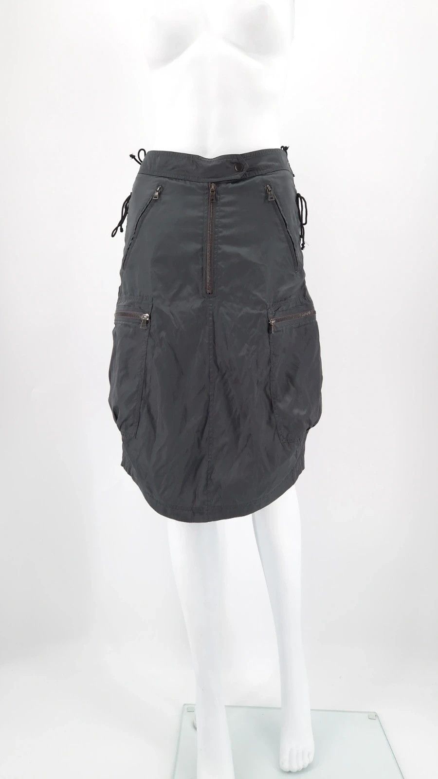 Prada Prada 2003 runway Cargo Skirt Gorpcore Utilitary Techwear Size 27" / US 4 / IT 40 - 1 Thumbnail