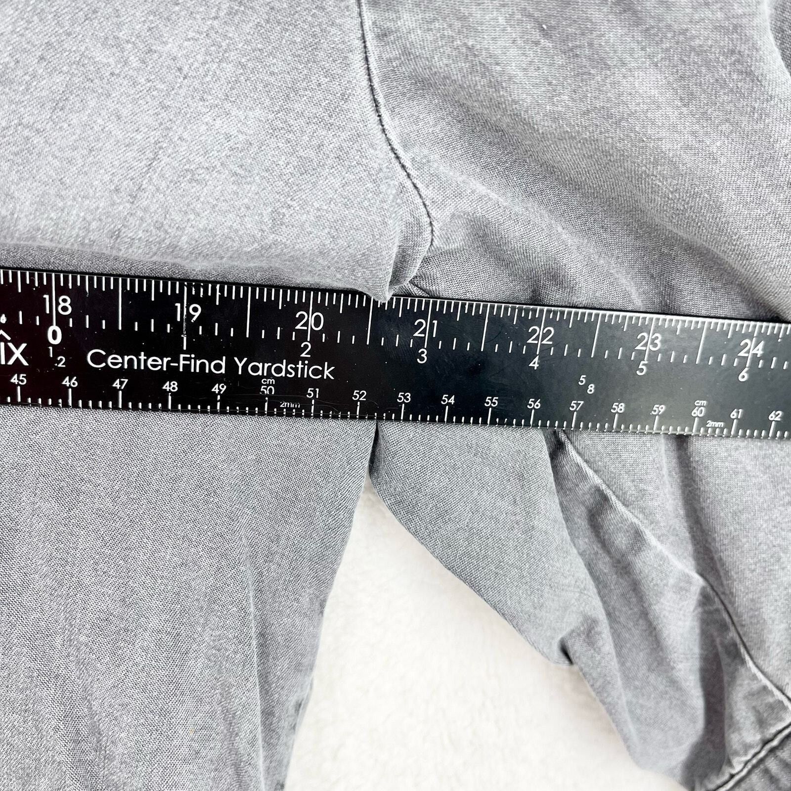 Zara Zara Blouse XS Gray 3/4 Sleeve deep V Neck Hemmed Collared Size XS / US 0-2 / IT 36-38 - 4 Thumbnail