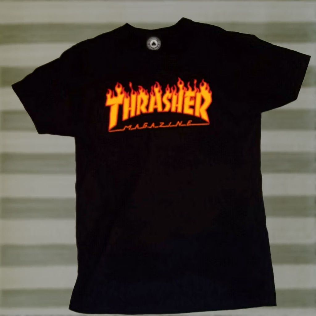 Thrasher VINTAGE Thrasher T-Shirt Flames Size S Black Mens 90s Short Sleeve Regular Fit Size US S / EU 44-46 / 1 - 1 Thumbnail