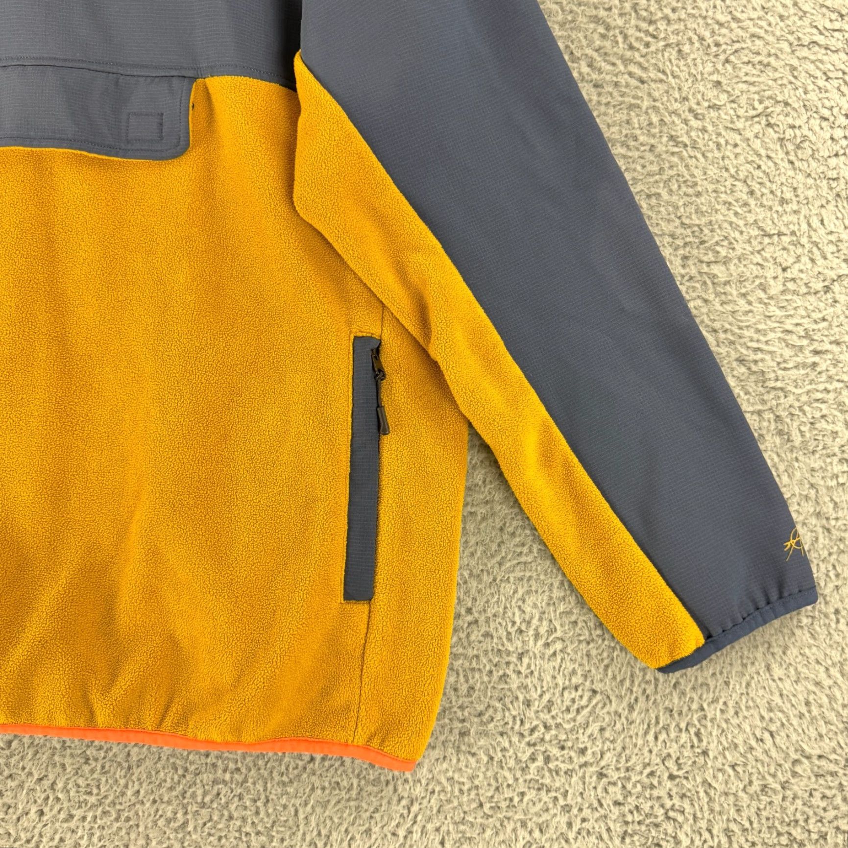 Rip Curl Rip Curl Hike Anti Series Pullover Sweater Mens Large Blue Yellow Long Sleeve Size US L / EU 52-54 / 3 - 3 Thumbnail