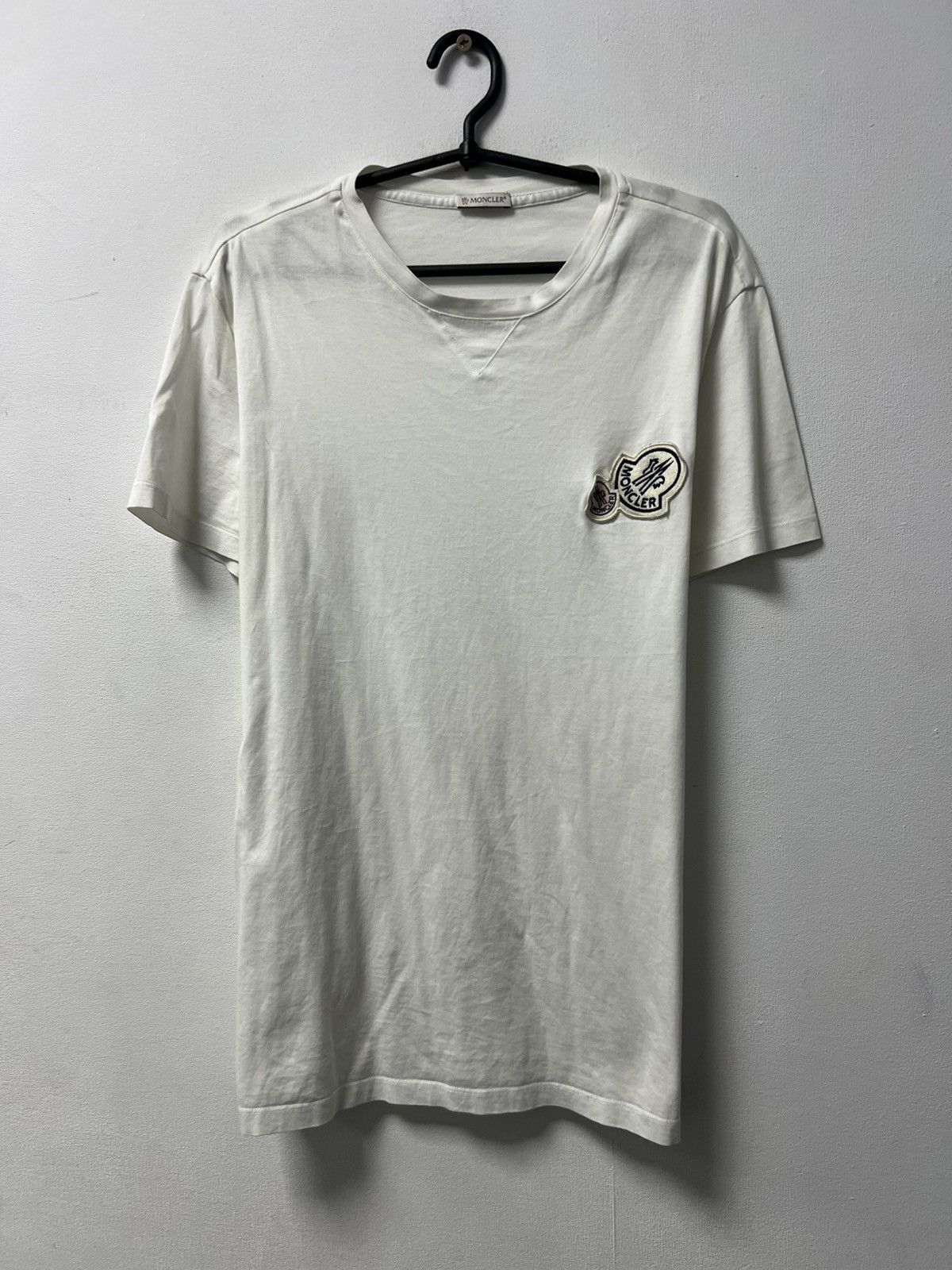 Moncler Moncler t shirt Size US L / EU 52-54 / 3 - 1 Thumbnail