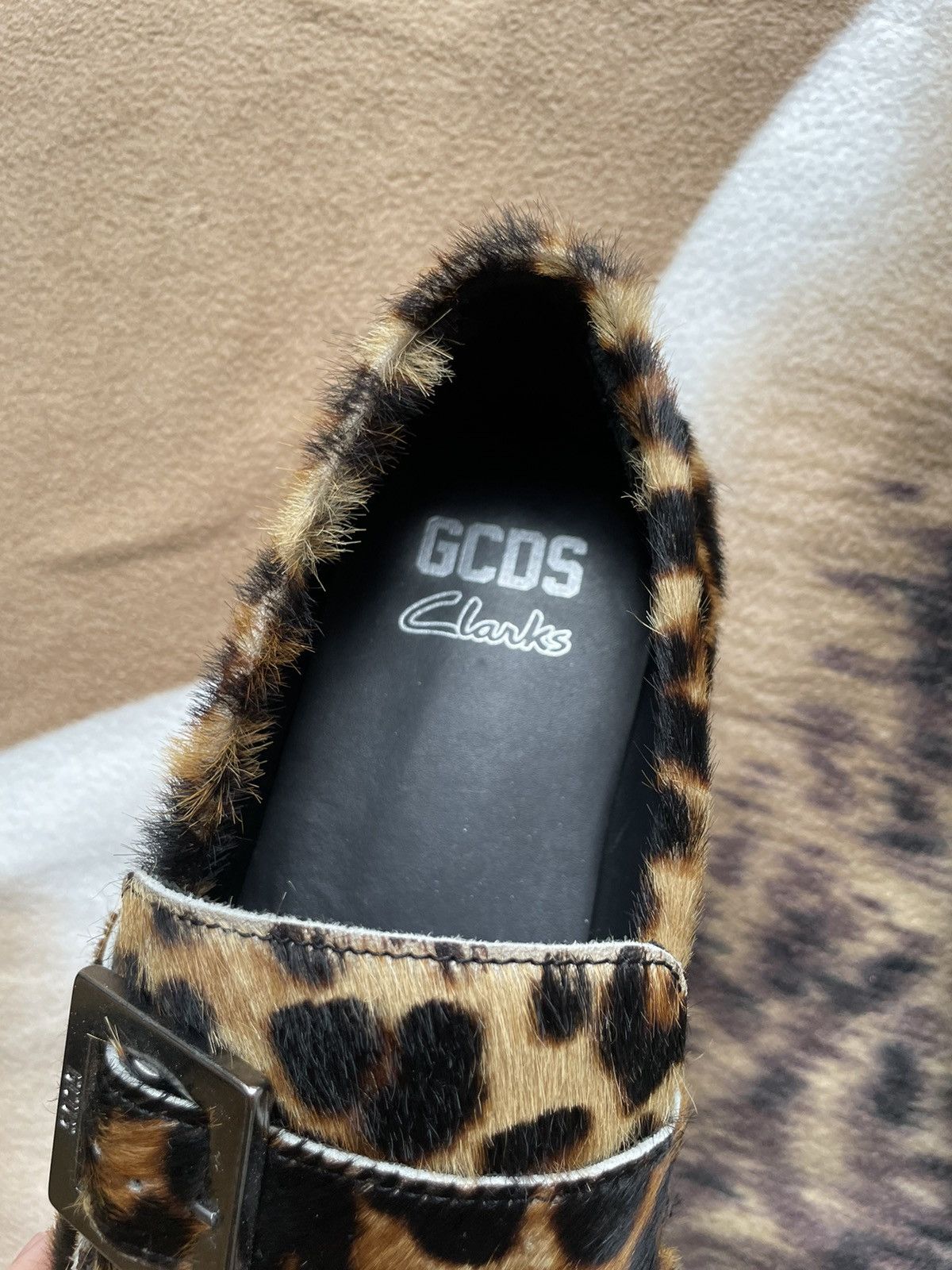 Clarks × GCDS Leopard Clark’s x GCDS loafer Size US 9.5 / EU 42-43 - 6 Thumbnail