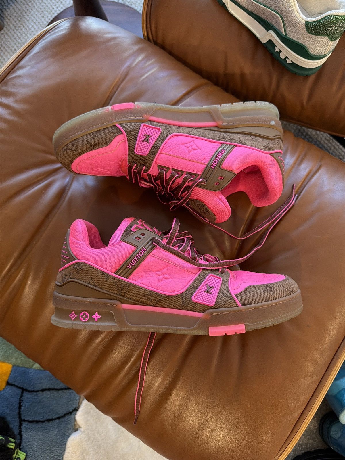 Louis Vuitton Louis Vuitton X Virgil Abloh - LV Trainer - Pink / Brown Size US 9.5 / EU 42-43 - 2 Thumbnail