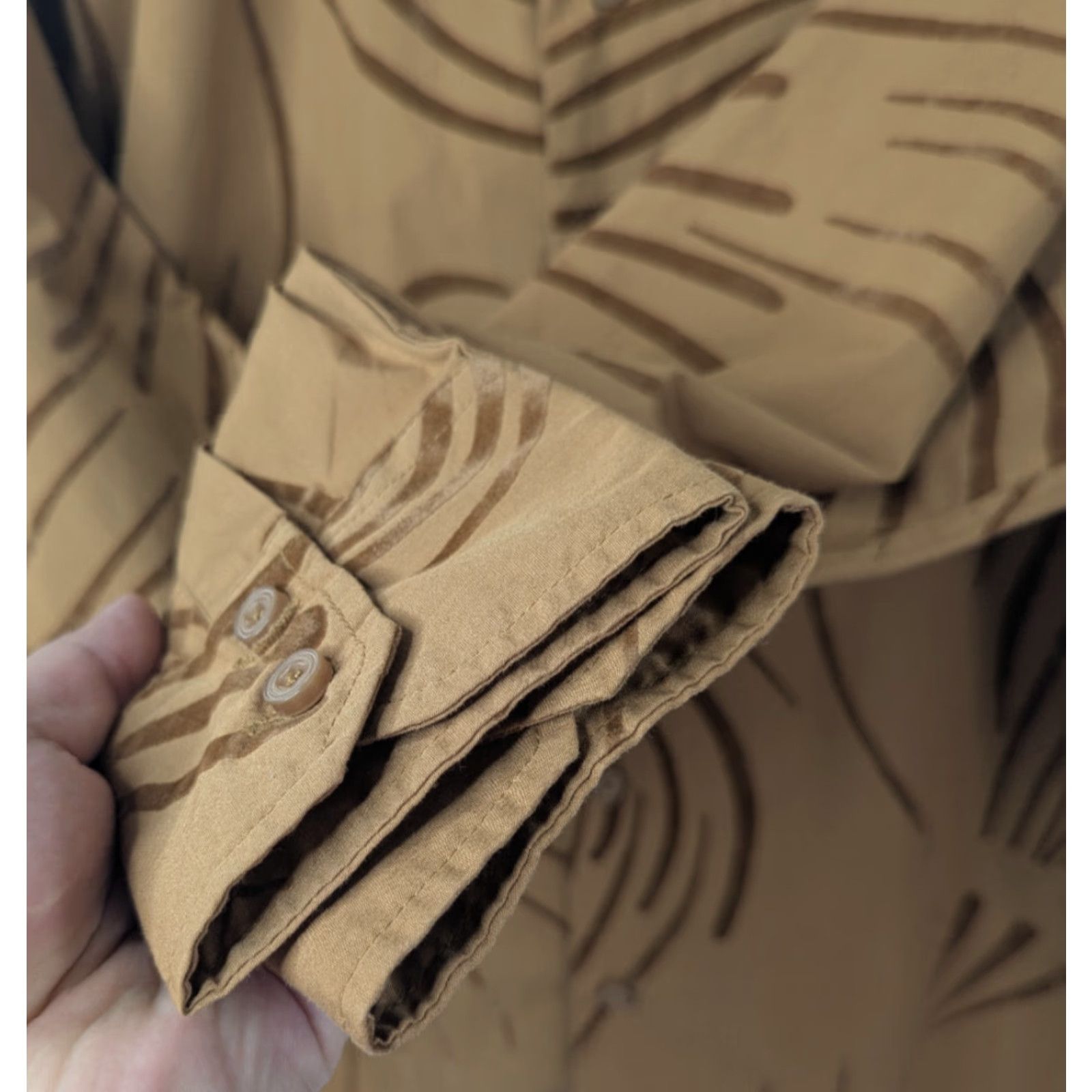 Vintage Franky Max Mens Long Sleeve Button-Up Shirt Size Medium Brown Swirl Abstract Embroidered Casual Party/Cocktail Button-Up Vintage No Size US M / EU 48-50 / 2 - 3 Thumbnail