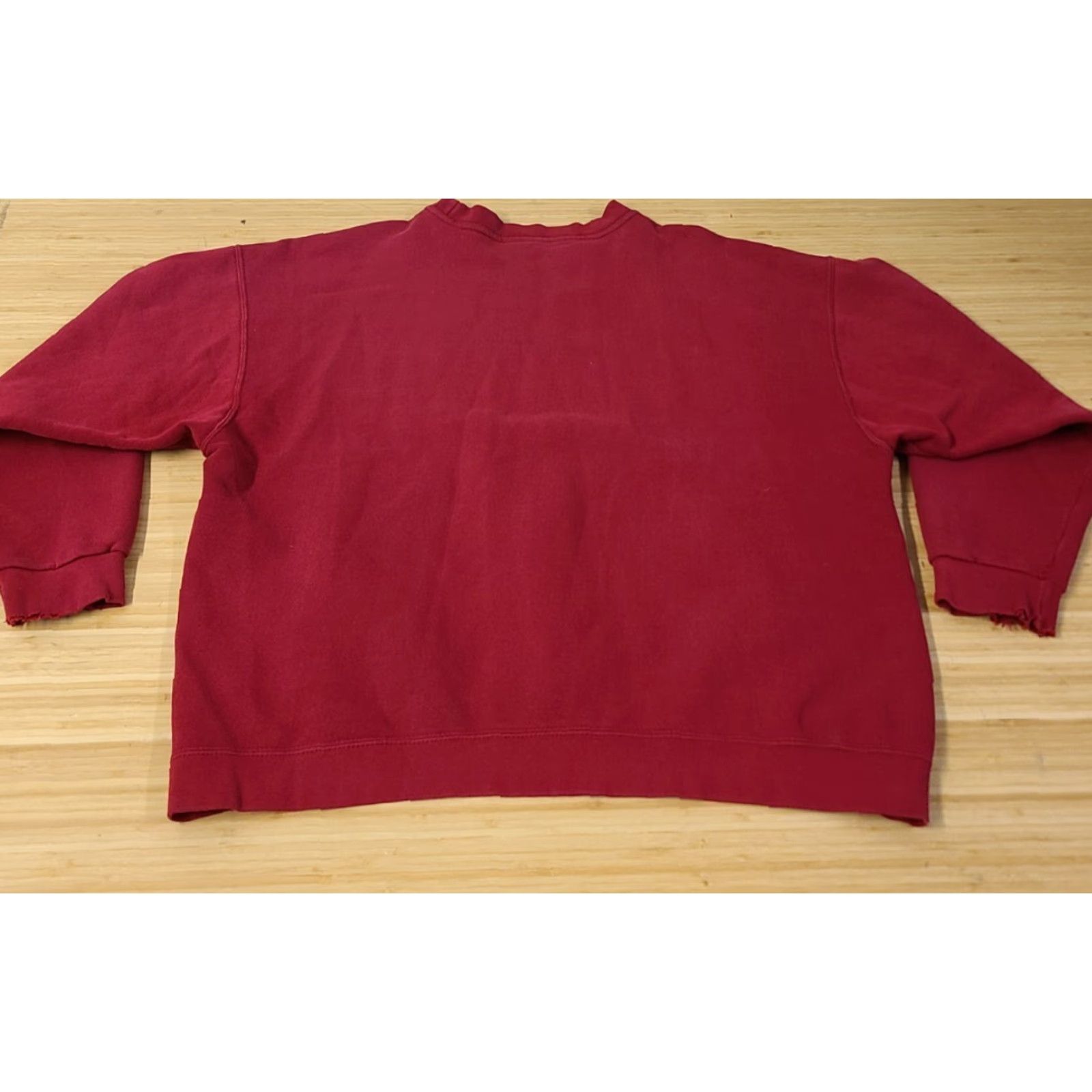 Nike VINTAGE Nike Red White USA XL Crewneck Sweater Distressed 1990s Hip Hop Mens Size US XL / EU 56 / 4 - 7 Thumbnail