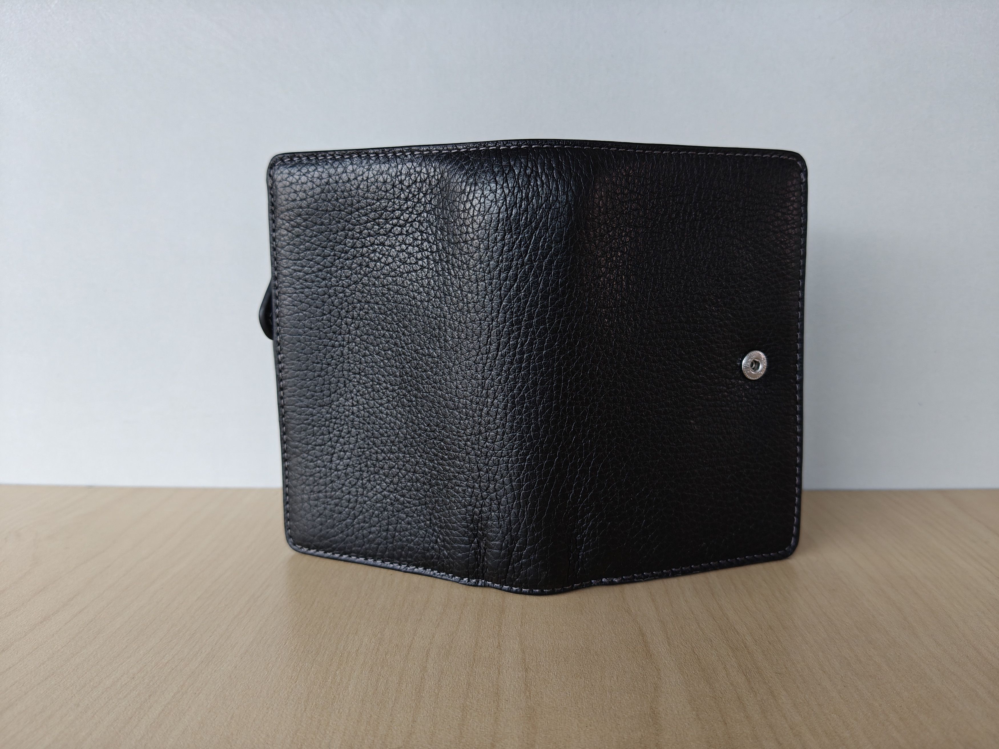 Coach Coach Medium Corner Zip Women's Wallet Free Shipping T/1003 Size ONE SIZE - 7 Thumbnail