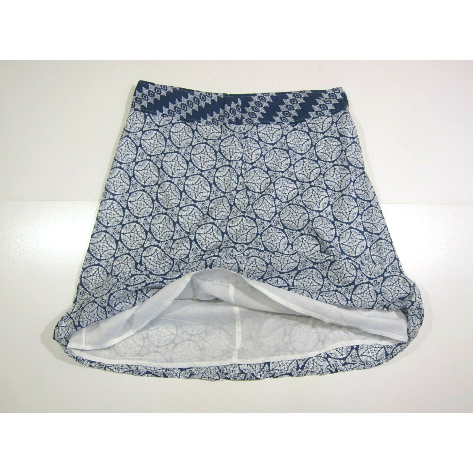 Eddie Bauer Eddie Bauer Skirt Women's A-Line 14/L Blue White Paisley Floral 100% Cotton Knee Length Zipper Lined Casual Formal Workwear Size 36" / US 14 / IT 50 - 6 Thumbnail