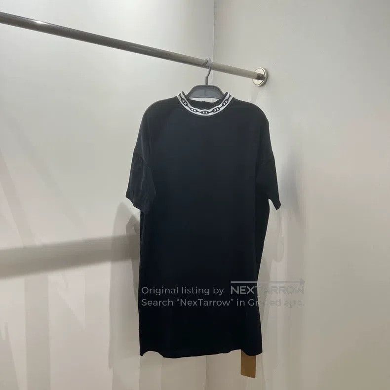 Hermes Hermes Collar Classic Pig Nose Buckle Short Sleeve Dress Size XS / US 0-2 / IT 36-38 - 1 Thumbnail