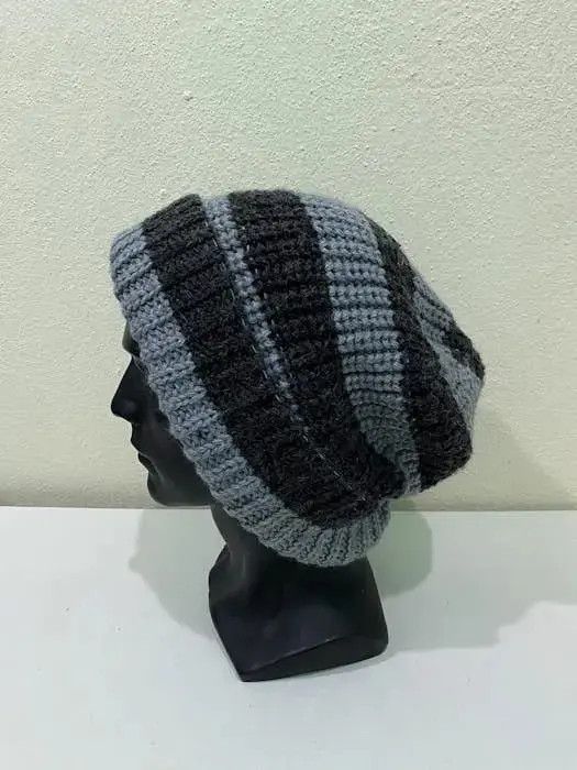 Japanese Brand × Plus One Clothing × Vintage Plus One Stripe Beanie Hat Size ONE SIZE - 2 Thumbnail