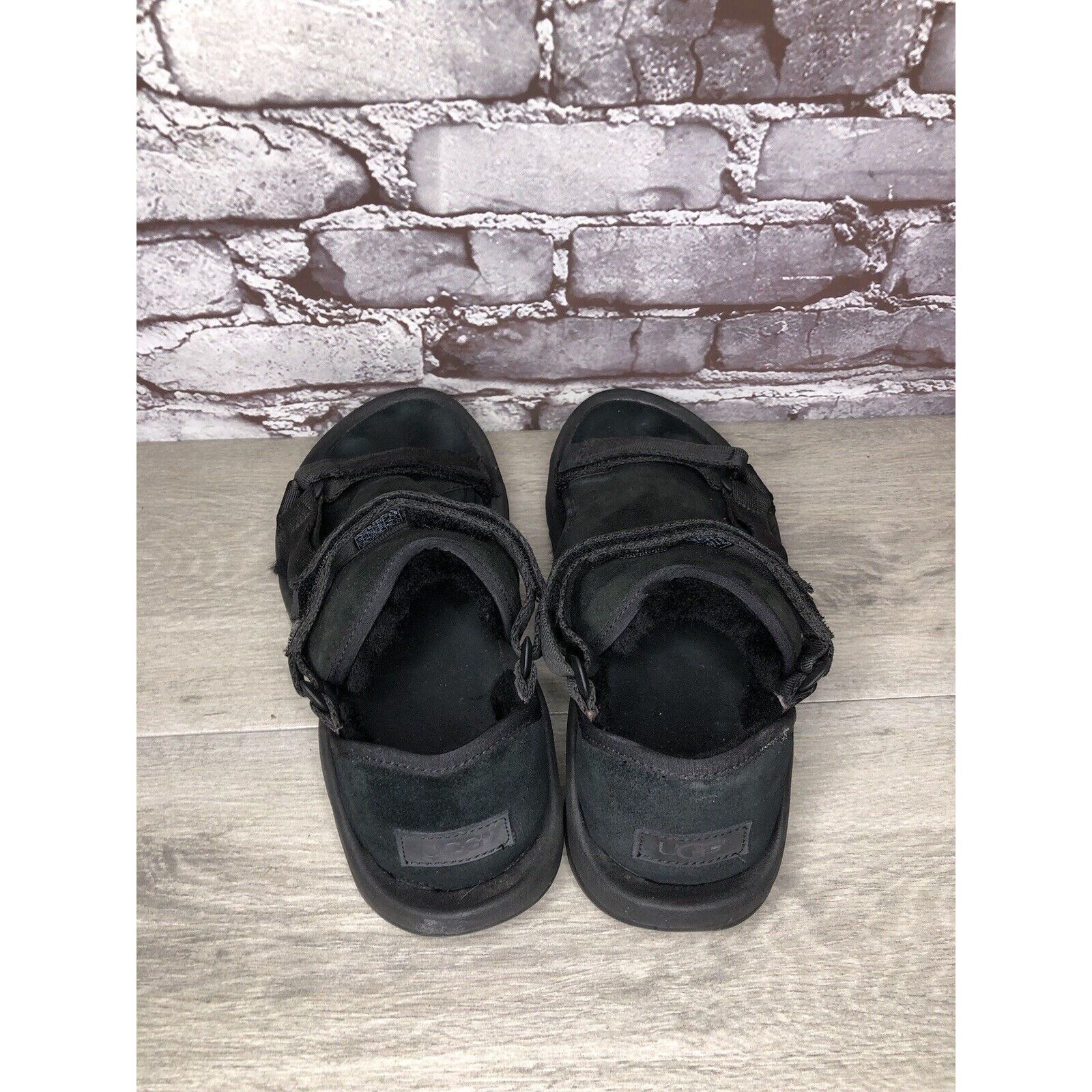 Ugg TEVA UGG COLLAB Black SHEEPSKIN Suede Strappy Outdoor Sandal Size US 10 / EU 43 - 6 Thumbnail