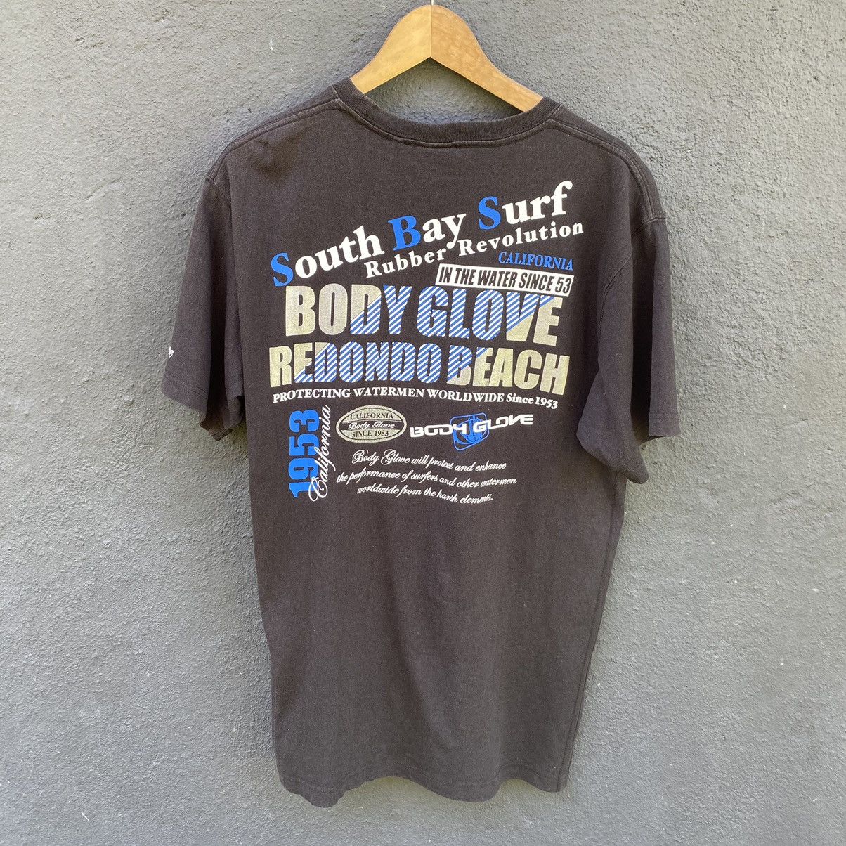 Body Glove Vintage Faded Body Glove Redondo Beach Surf California Tee Size US XL / EU 56 / 4 - 1 Thumbnail