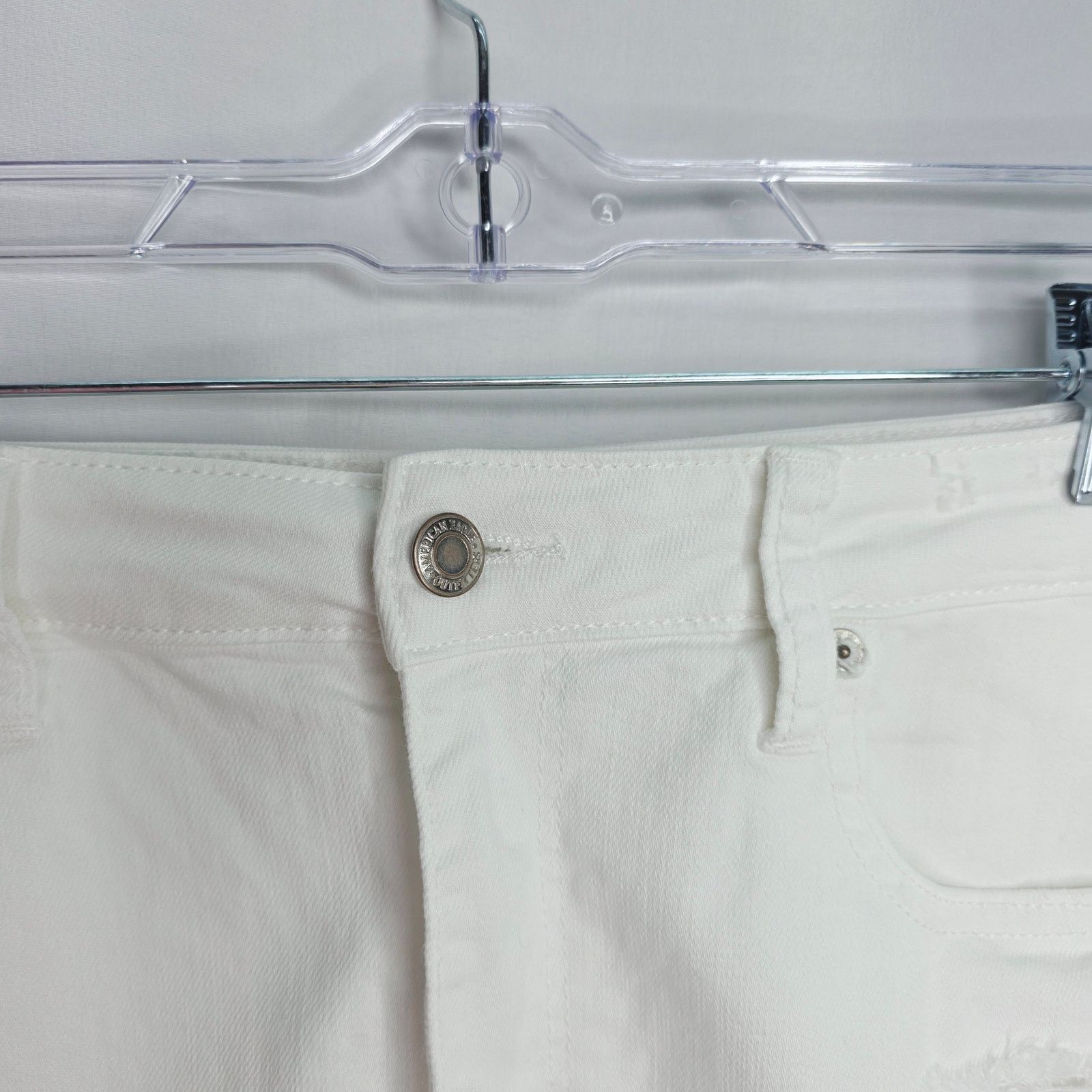 American Eagle Outfitters American Eagle Outfitters White Distressed Mini Skirt Size 32" / US 10 / IT 46 - 5 Thumbnail