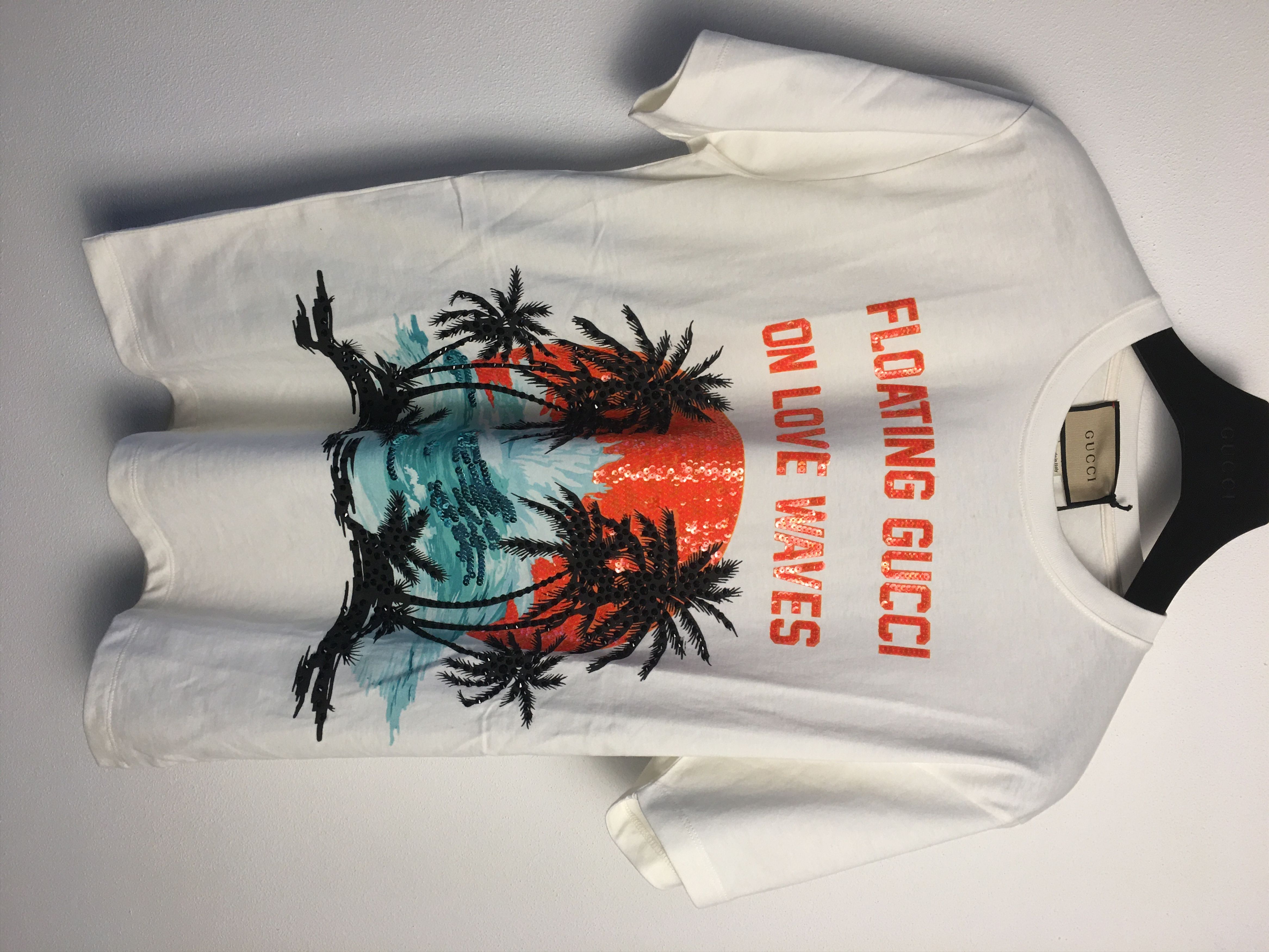 image of Gucci T-Shirt Love Waves in White, Men's (Size Small)