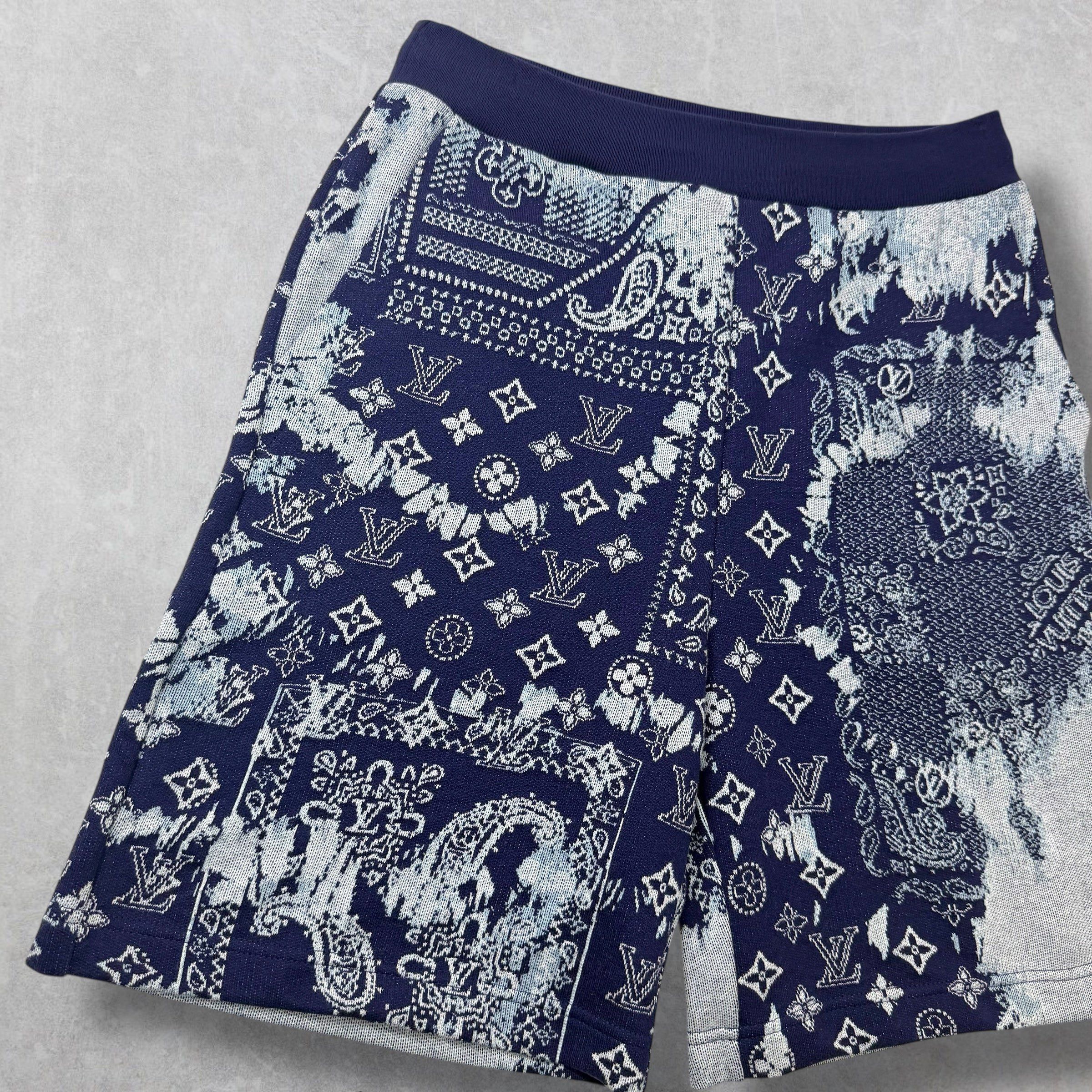 Louis Vuitton Louis Vuitton Monogram Bandana Sweat Shorts S Size US 30 / EU 46 - 6 Thumbnail