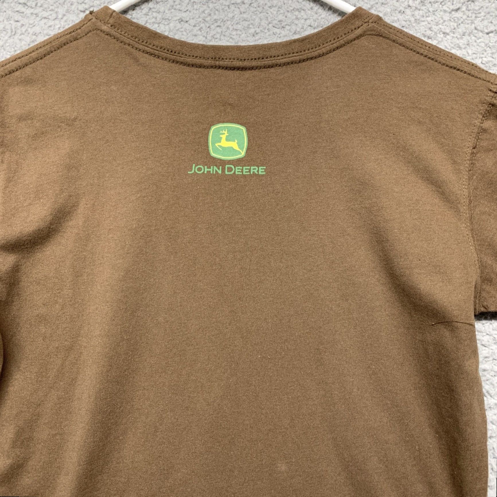 John Deere John Deere T-Shirt Women S/P Brown Large Graphic LOGO Horseshoe Flowers Crew Neck Short Sleeve Cap Sleeve 100% Cotton Shirt Logo Knit Casual Mens? Size S / US 4 / IT 40 - 5 Thumbnail