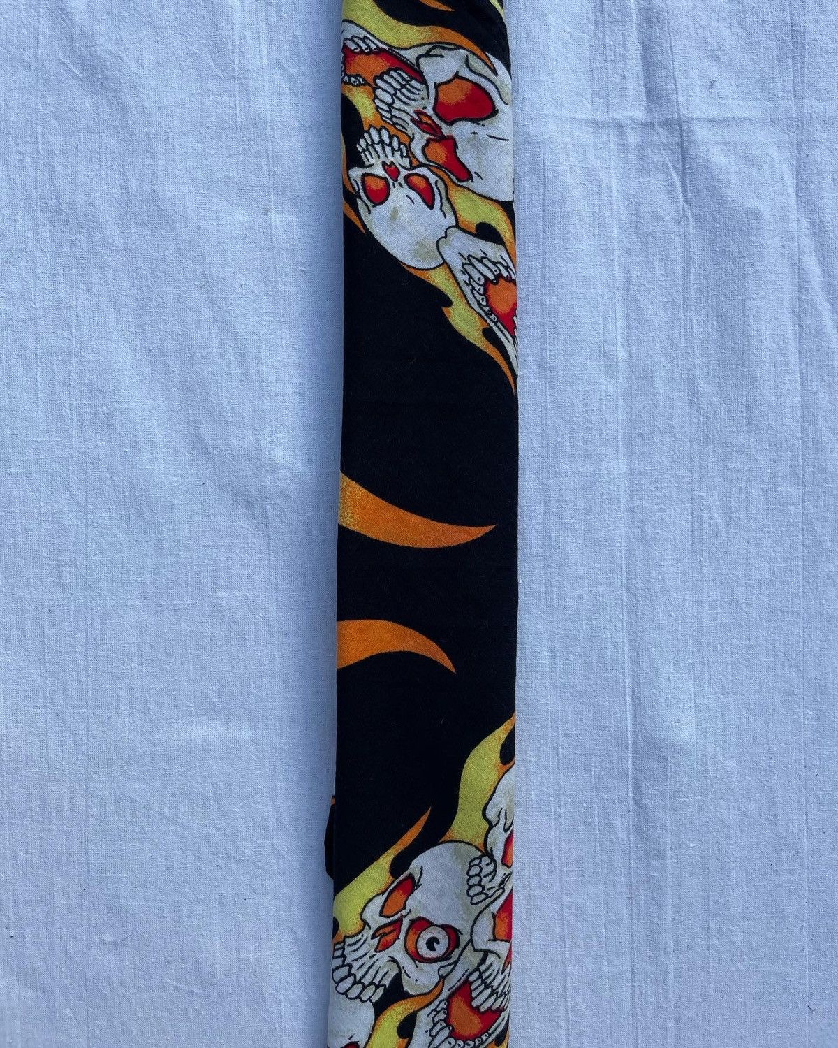 Vintage Vintage Bandanna with Sculls and Fires Size ONE SIZE - 5 Thumbnail