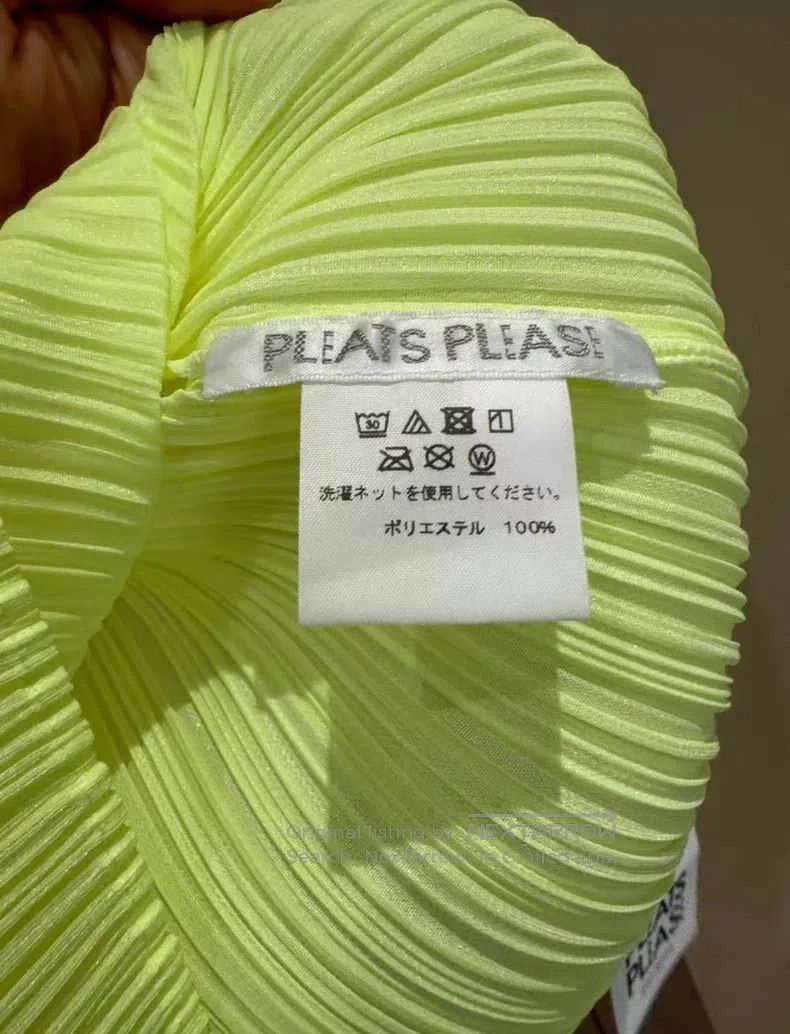 Issey Miyake Issey Miyake Pleated Short Sleeve Size L / US 10 / IT 46 - 2 Thumbnail