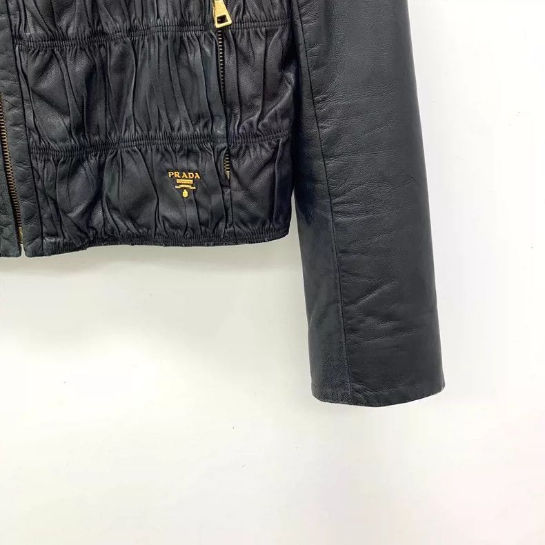 Prada Prada Black Pleated Leather Long Sleeve Jacket -2505 Size US S / EU 44-46 / 1 - 4 Thumbnail