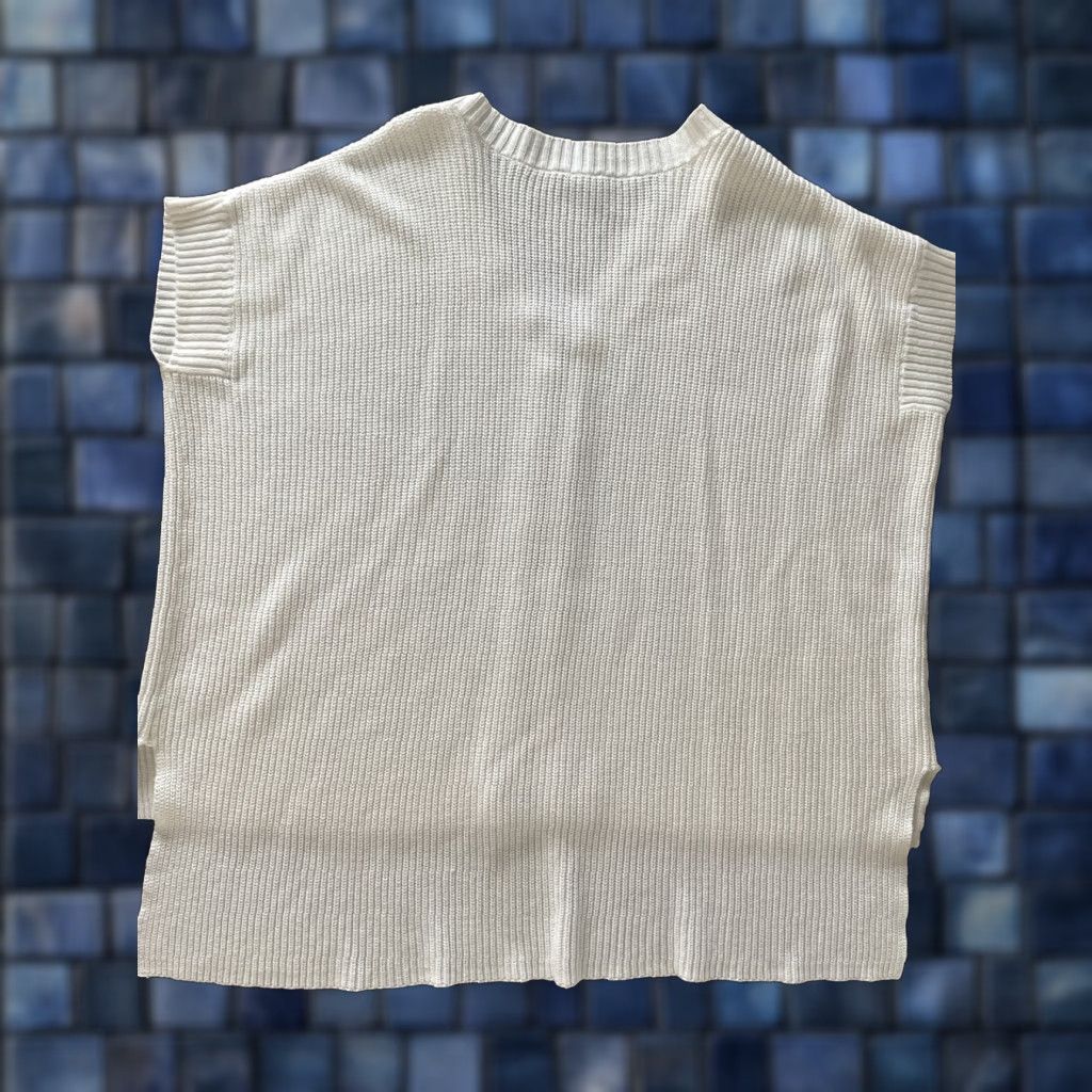 Express Express Womens Vest Sweater Knitted Full Zip Up V Neck Sleeveless Cream One Size Size ONE SIZE - 1 Thumbnail