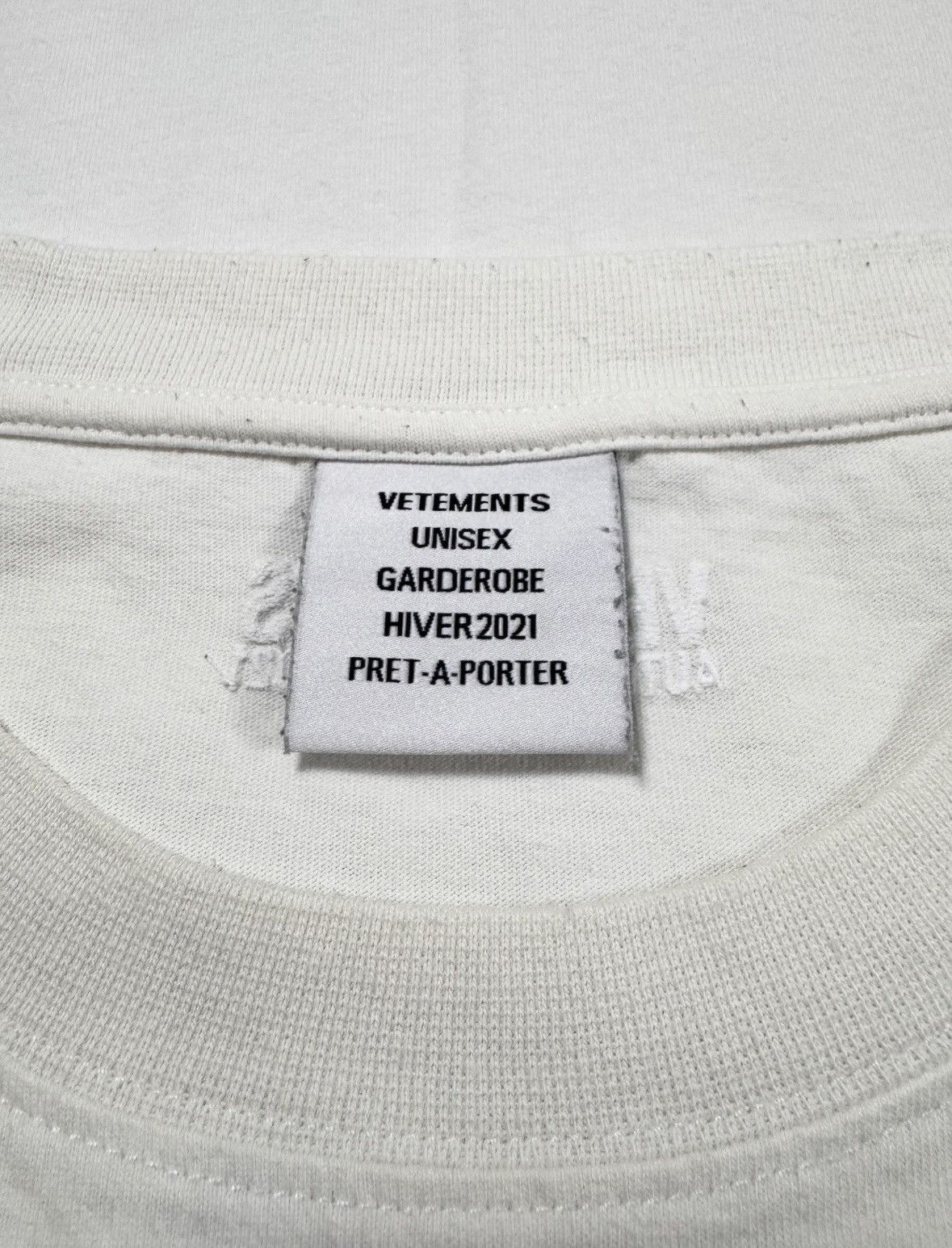 Vetements FW21 Vetements Unicorn Oversized T shirt Size US S / EU 44-46 / 1 - 3 Thumbnail